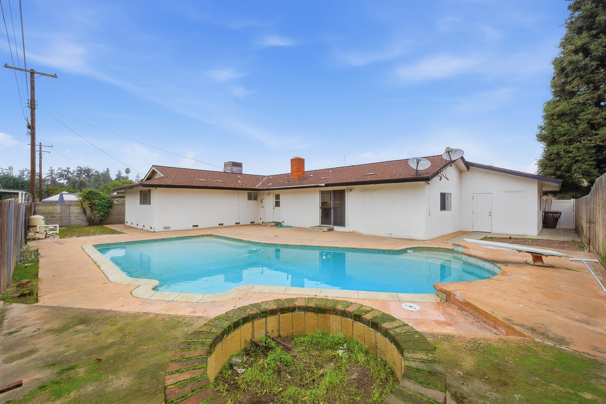 273 E Gannon Dr, Tulare, CA 93274