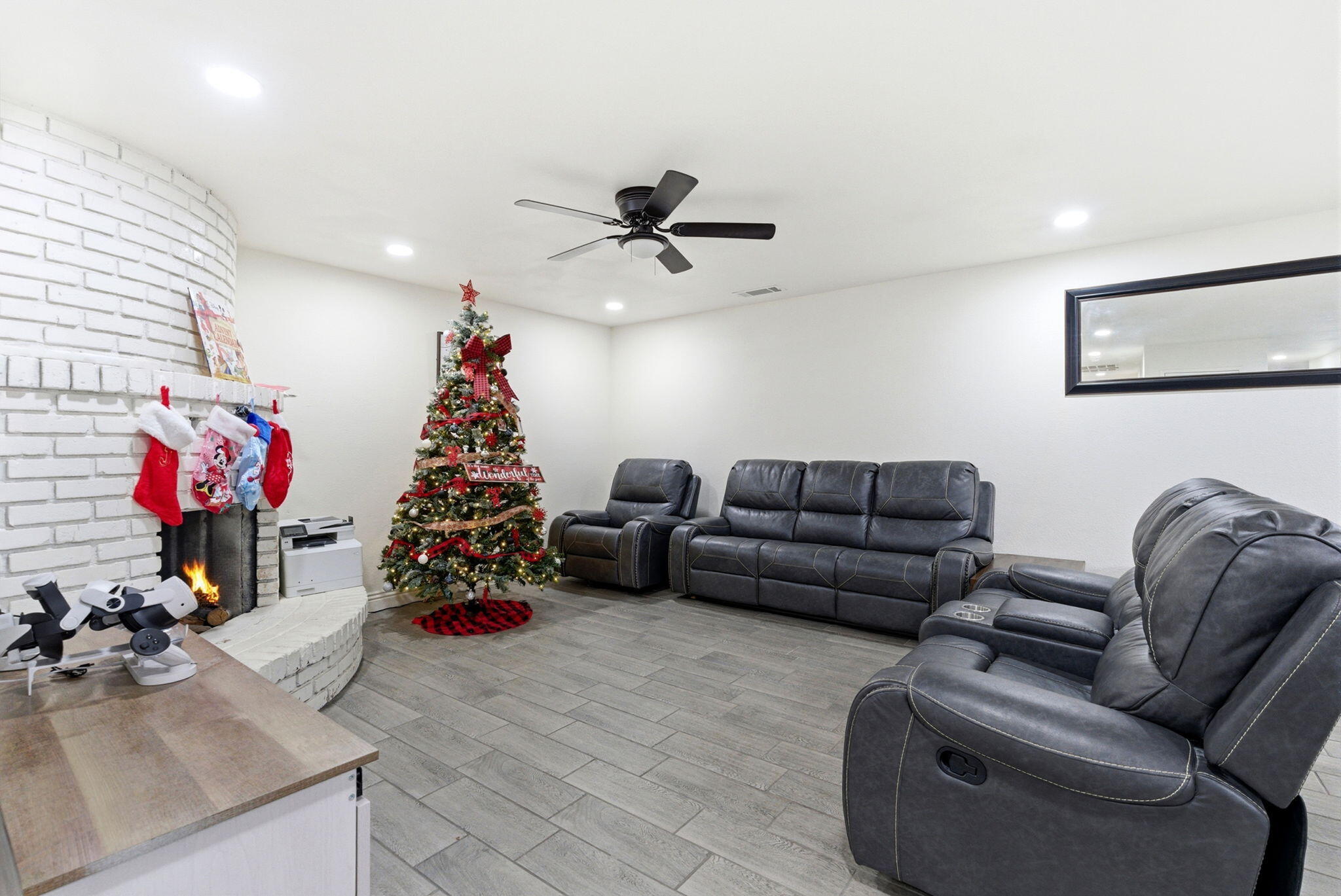 276 N Cottage St, Porterville, CA 93257