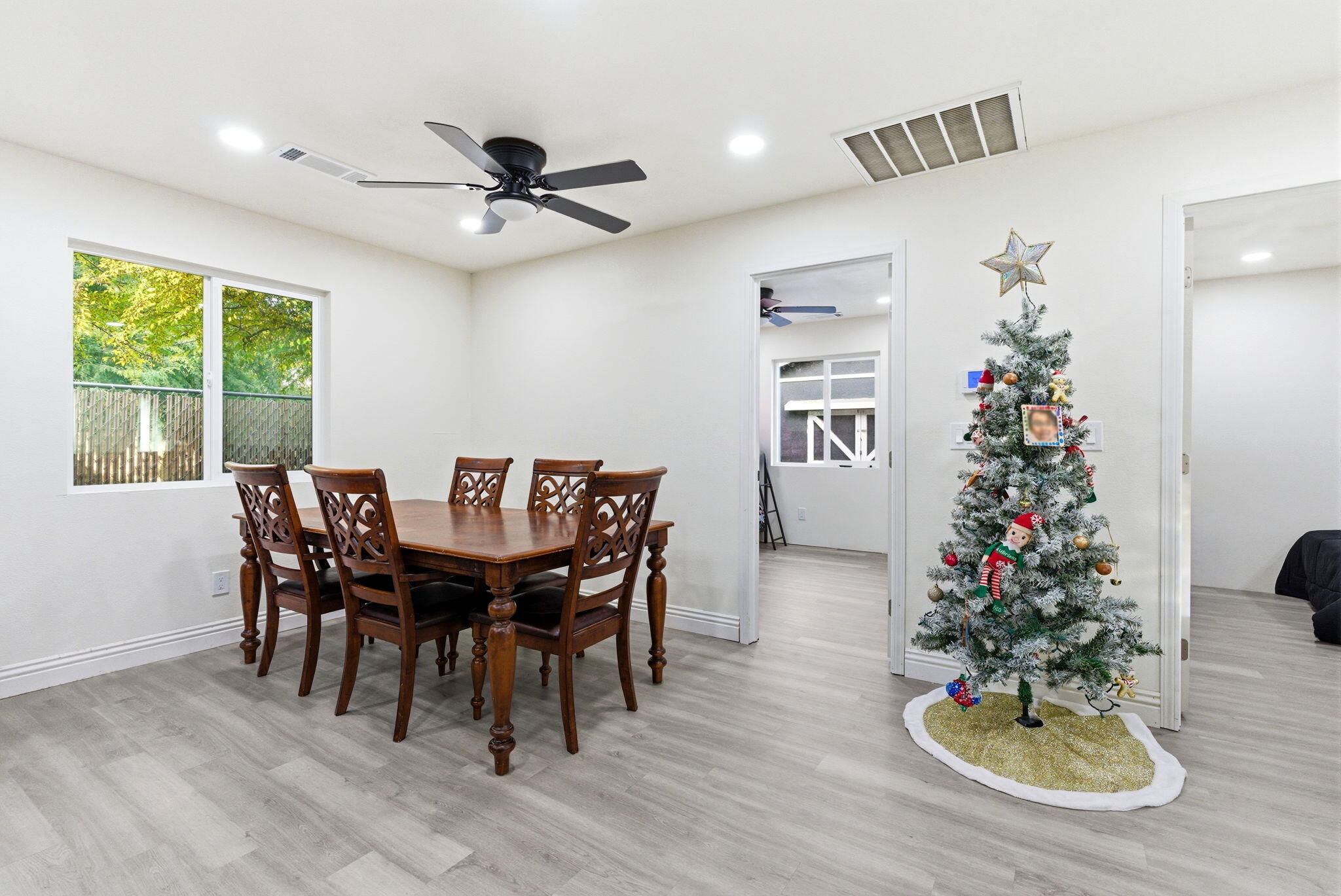 276 N Cottage St, Porterville, CA 93257