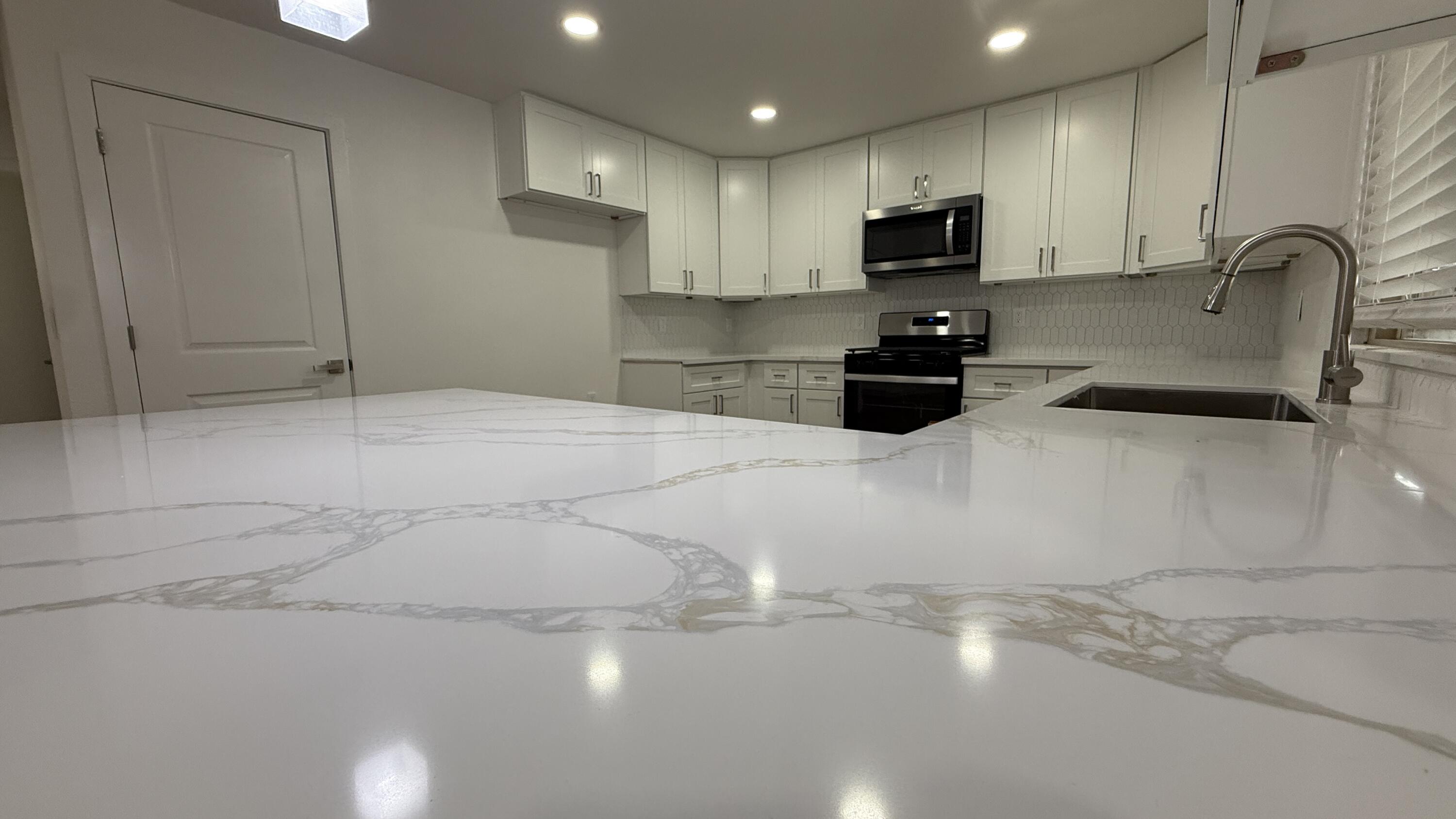 2329 Michael Cir, Hanford, CA 93230