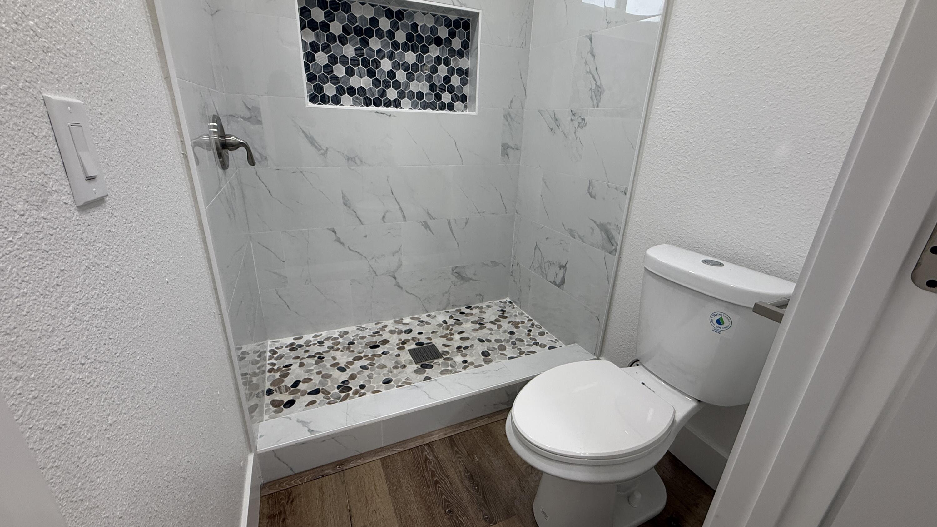 2329 Michael Cir, Hanford, CA 93230