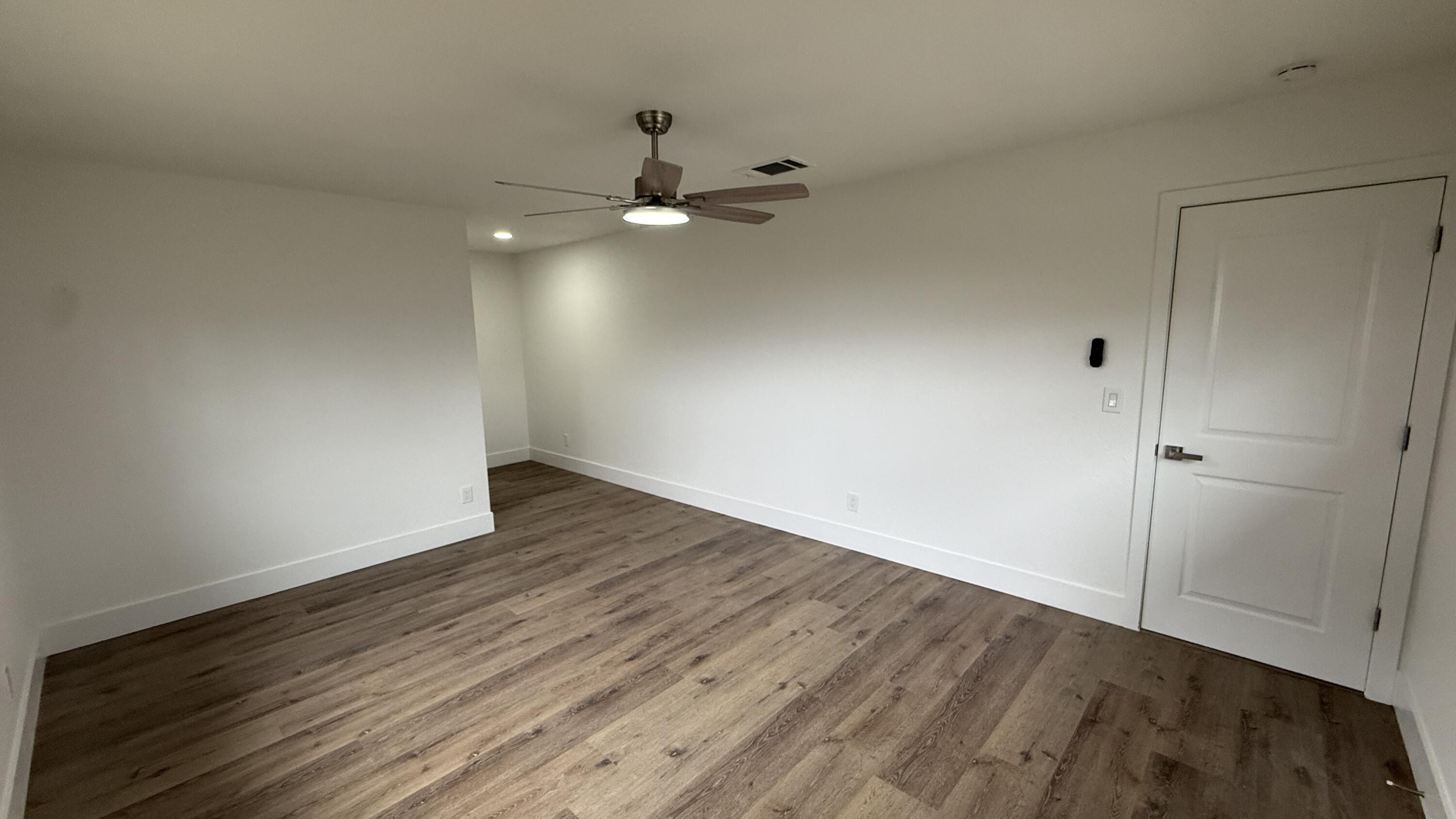 2329 Michael Cir, Hanford, CA 93230