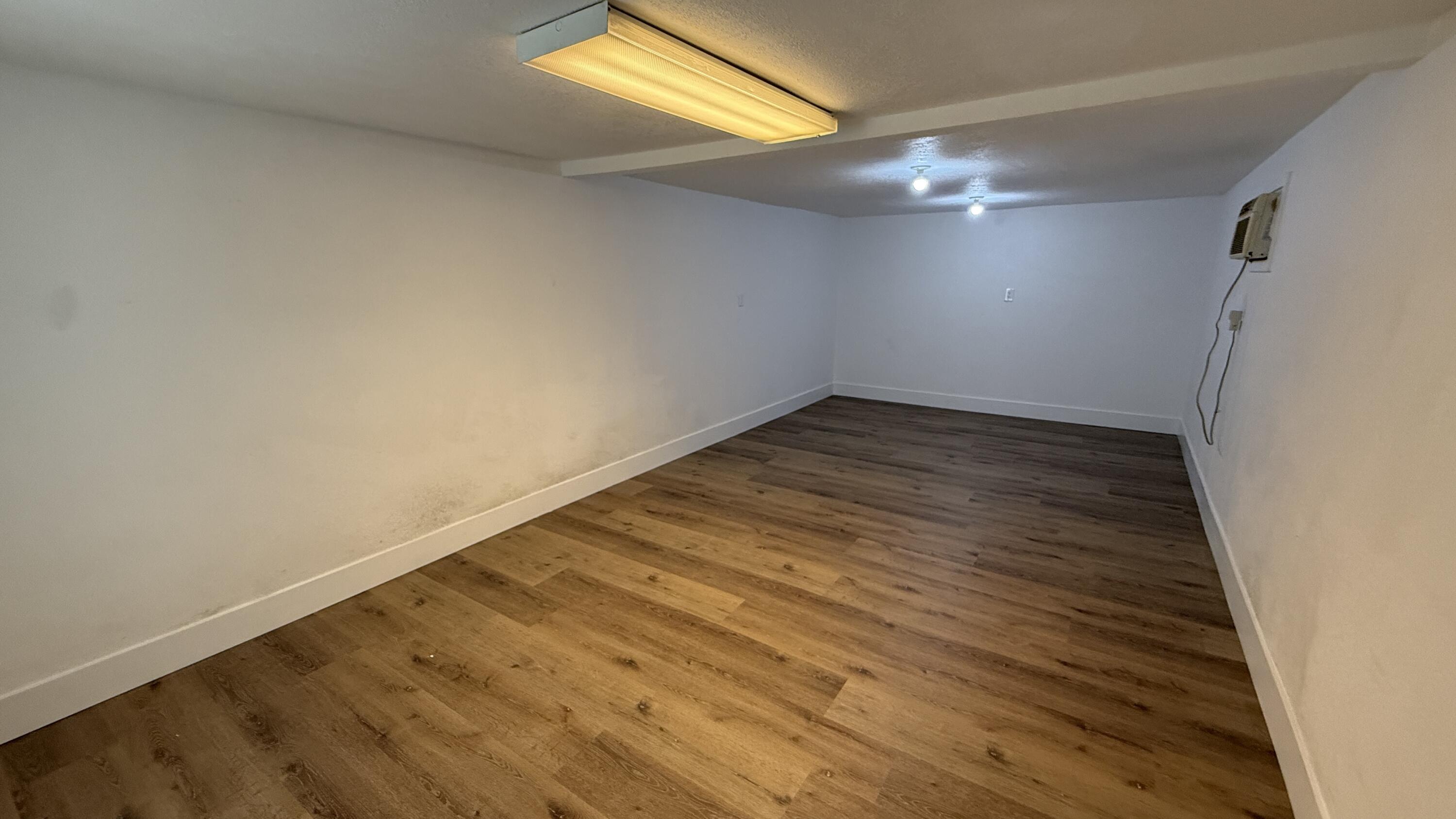 2329 Michael Cir, Hanford, CA 93230