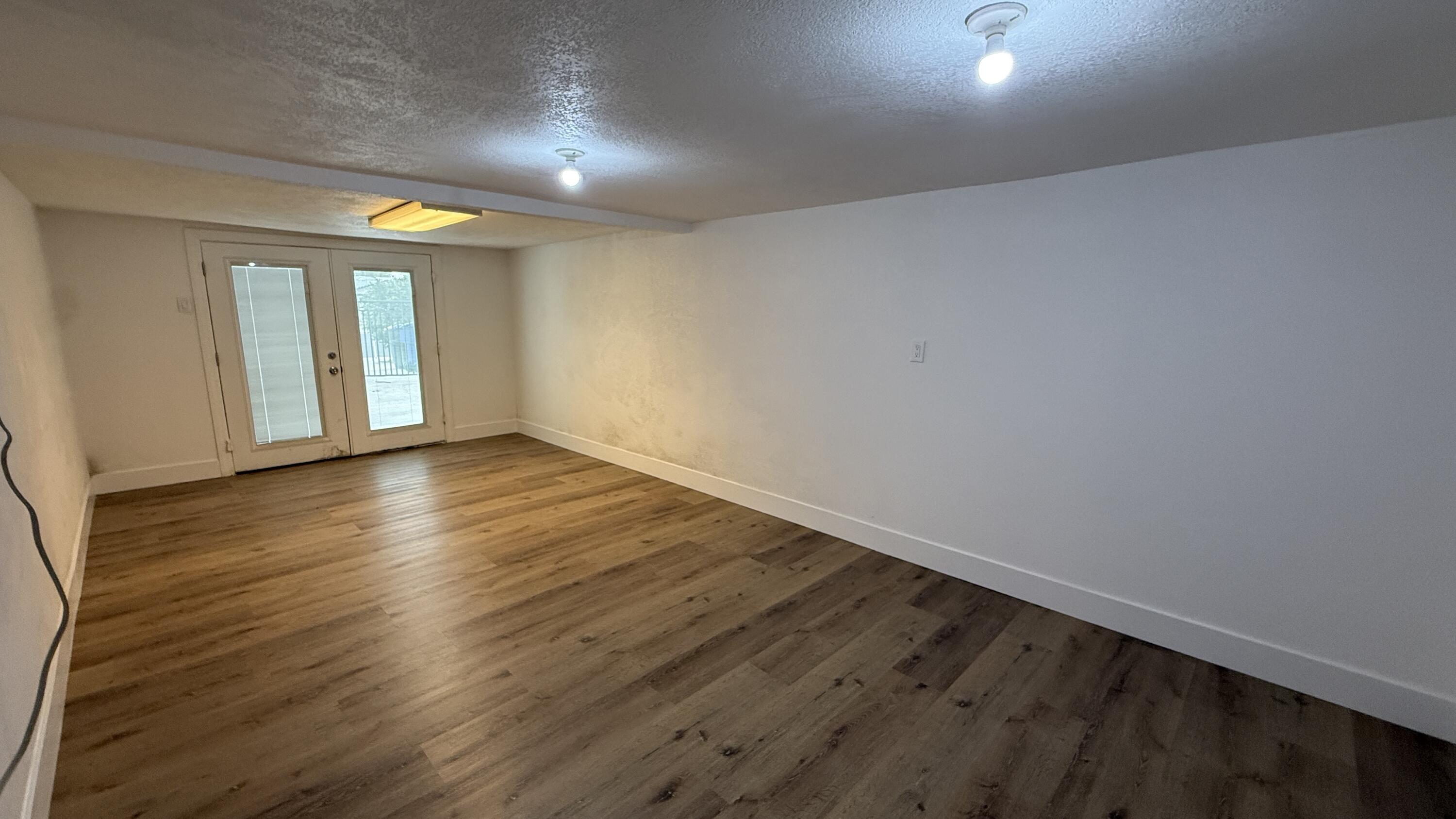 2329 Michael Cir, Hanford, CA 93230