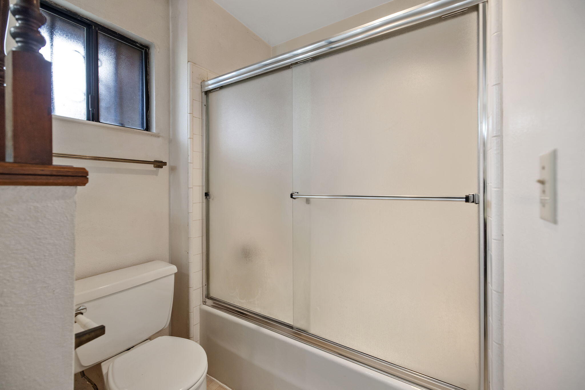 1502 S Lydia Dr, Tulare, CA 93274