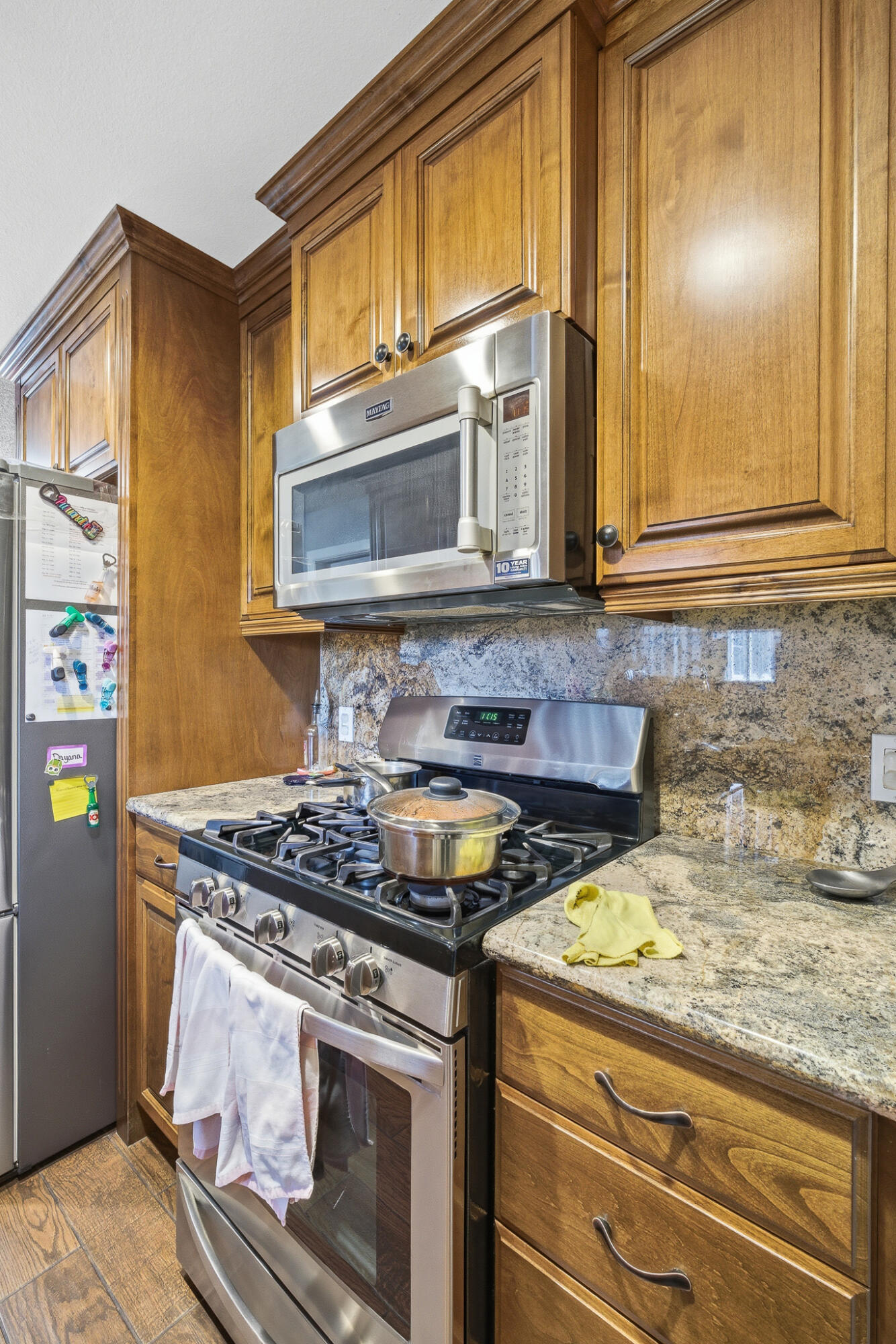 471 N Delta St, Porterville, CA 93257