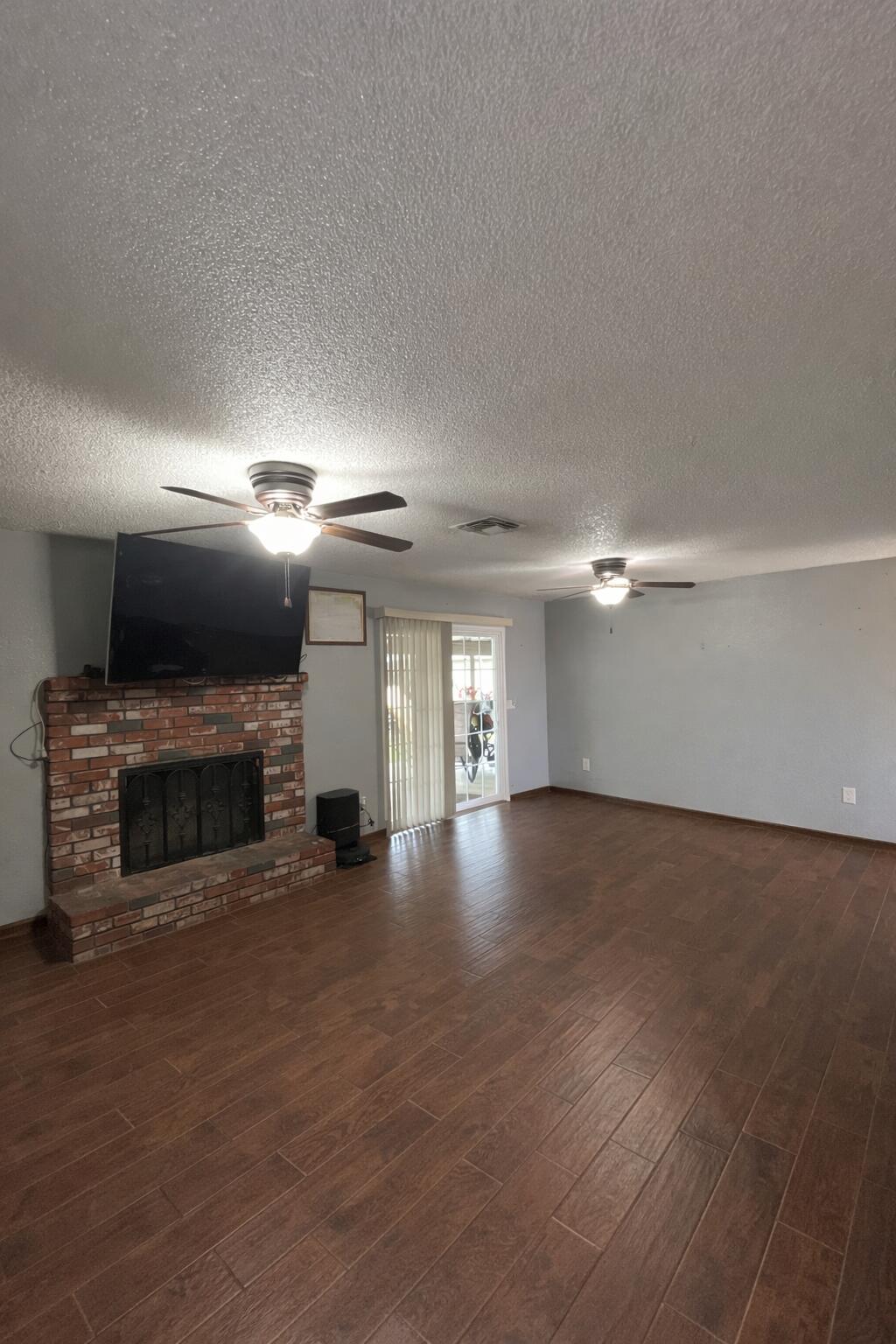 471 N Delta St, Porterville, CA 93257