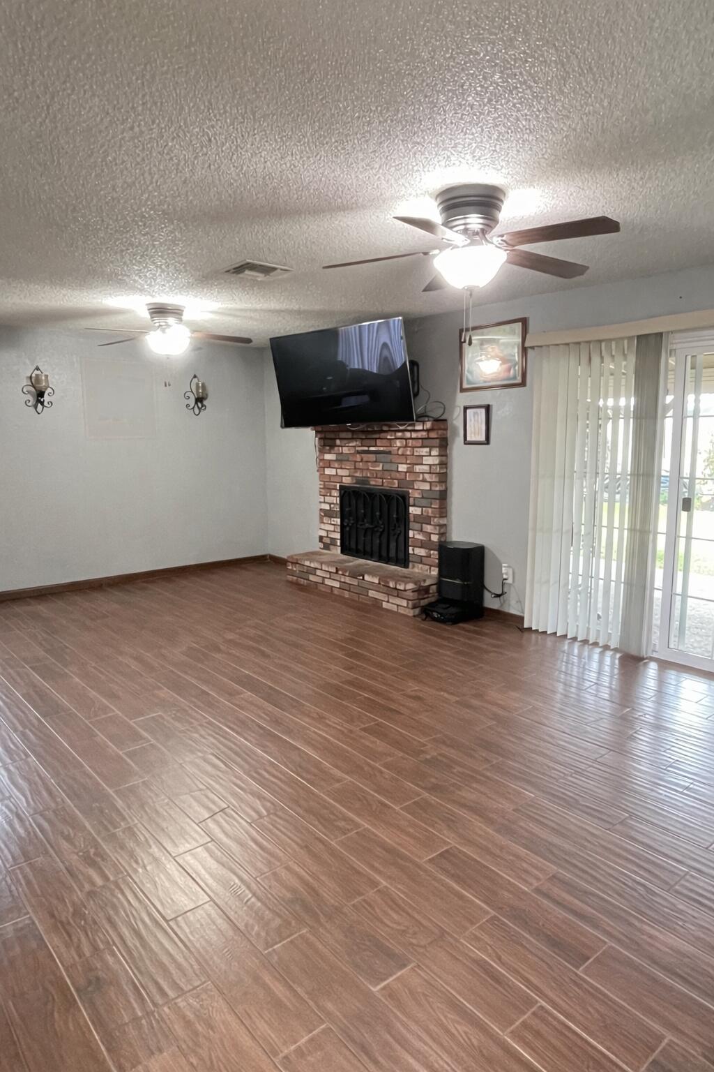 471 N Delta St, Porterville, CA 93257