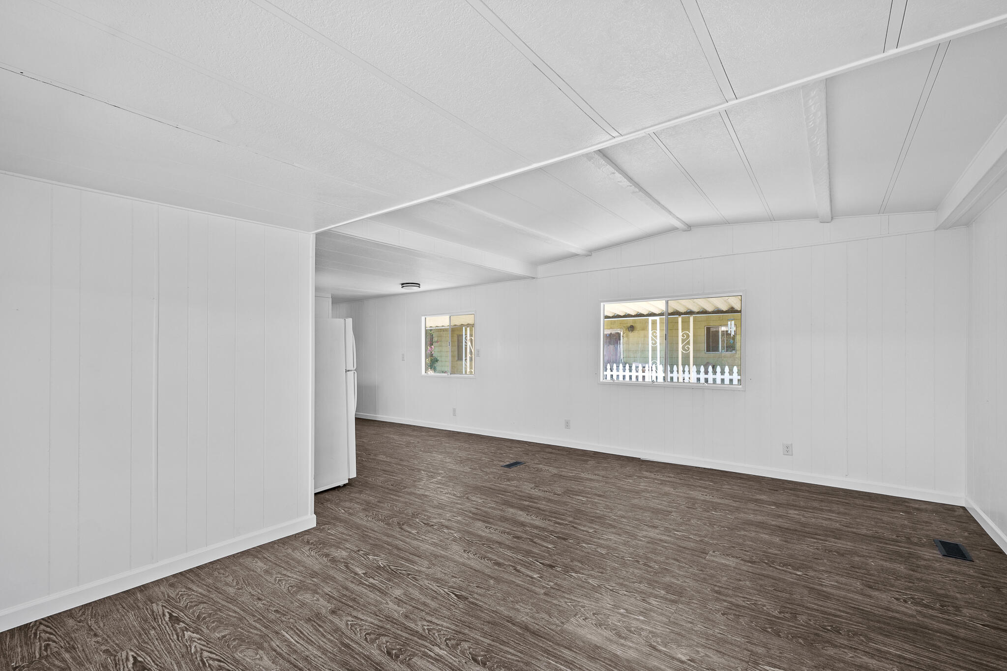 5505 W Tulare Ave #64, Visalia, CA 93277