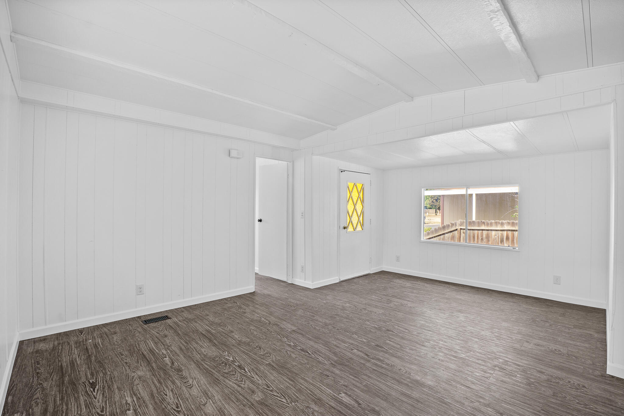 5505 W Tulare Ave #64, Visalia, CA 93277