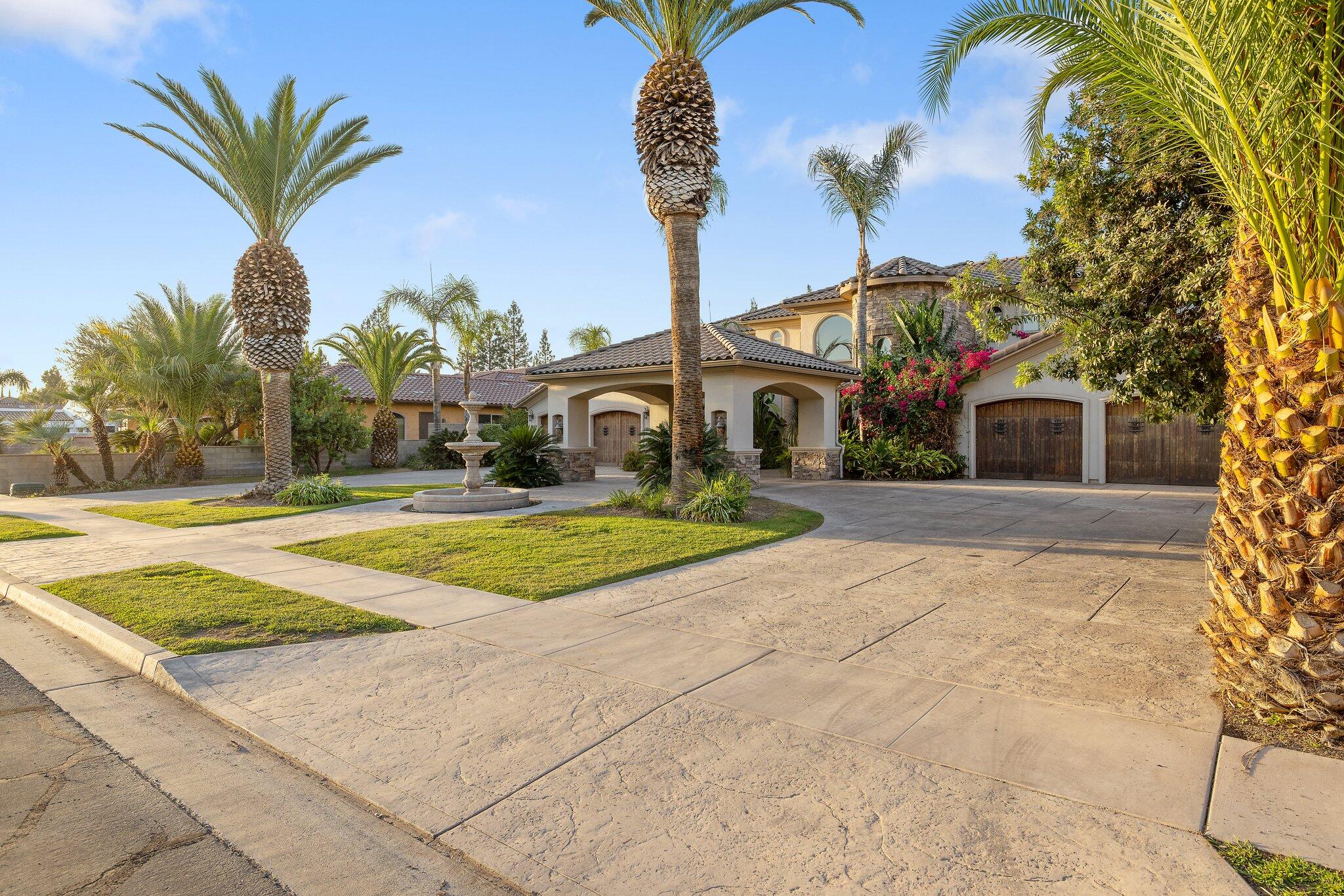 5034 W Firenze Ave, Visalia, CA 93291