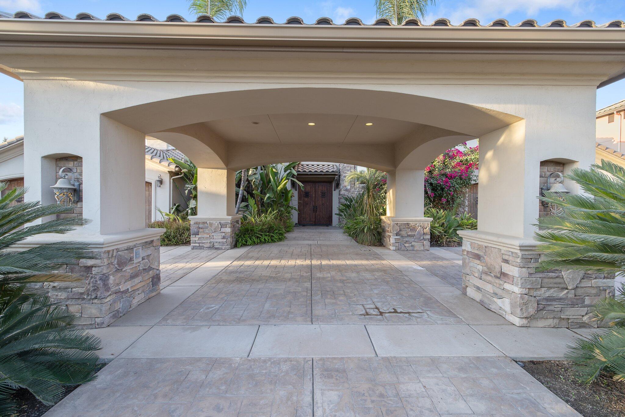 5034 W Firenze Ave, Visalia, CA 93291