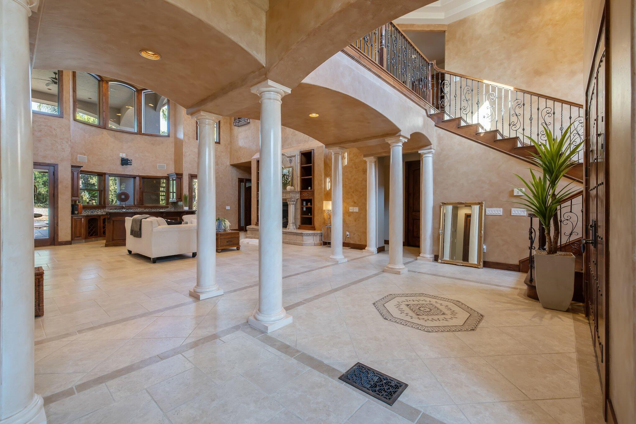 5034 W Firenze Ave, Visalia, CA 93291