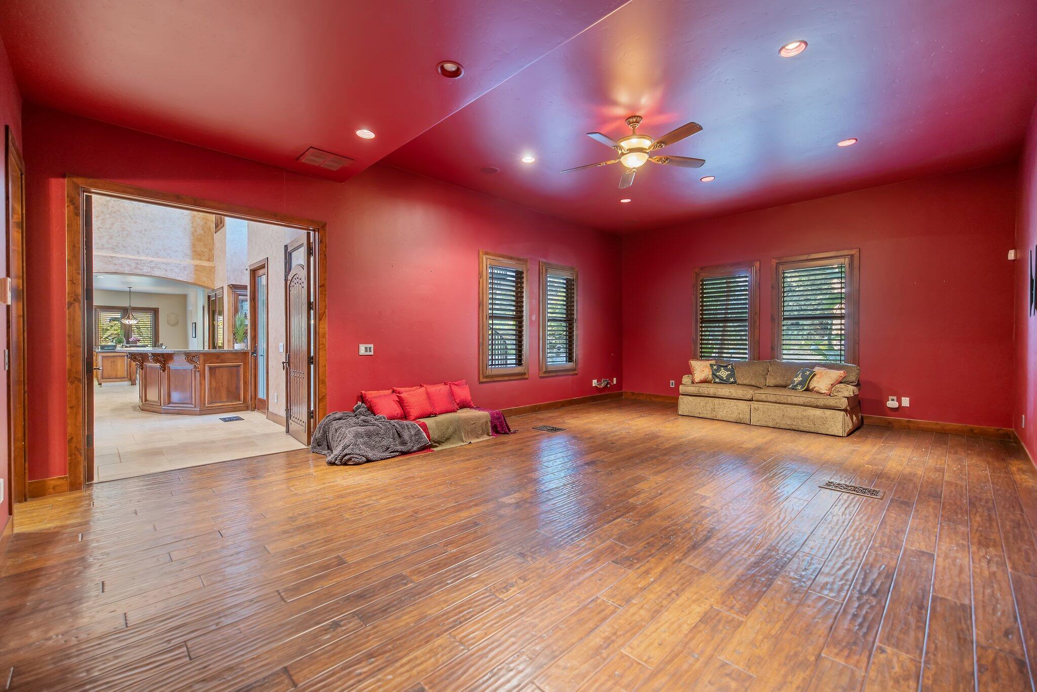 5034 W Firenze Ave, Visalia, CA 93291