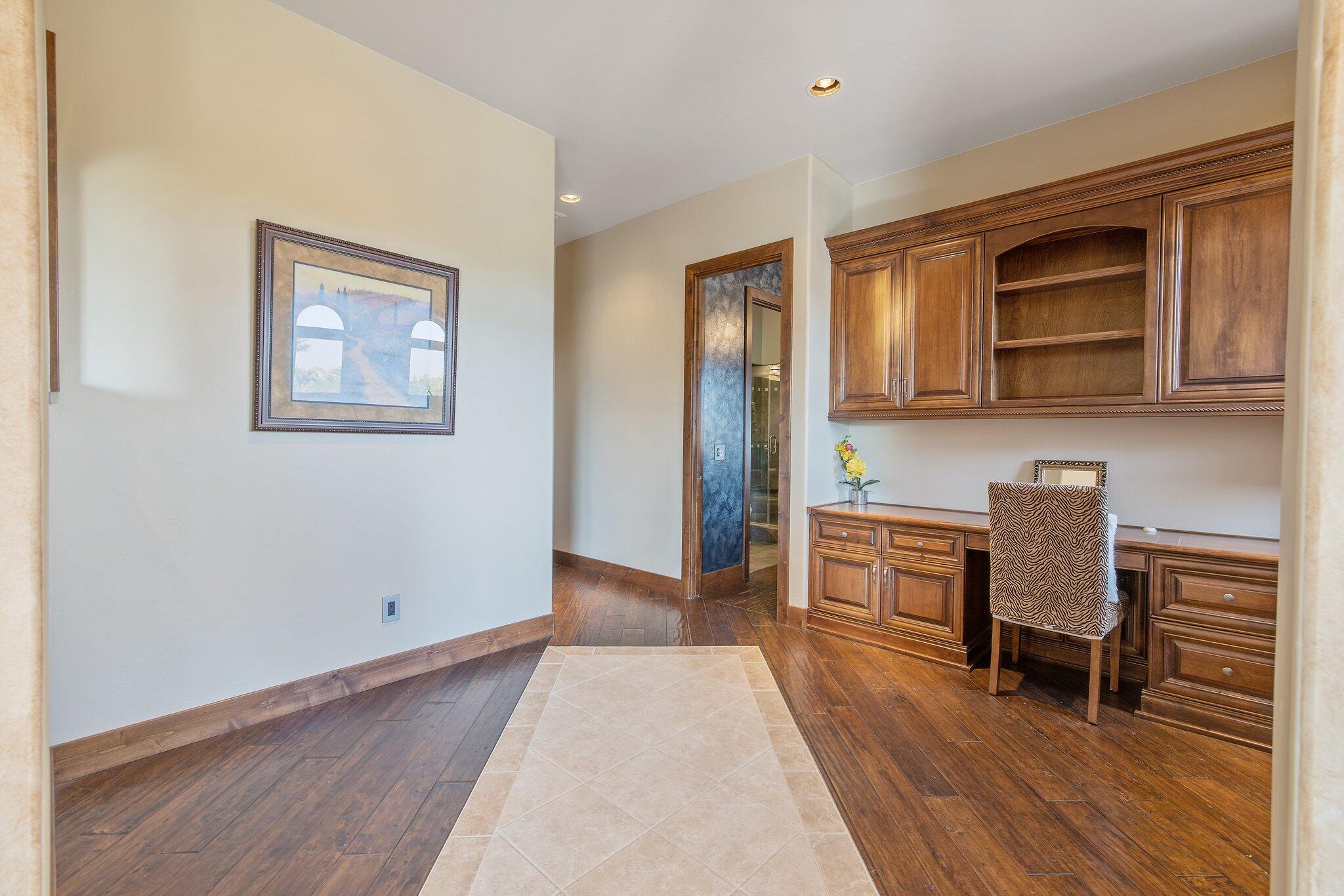 5034 W Firenze Ave, Visalia, CA 93291