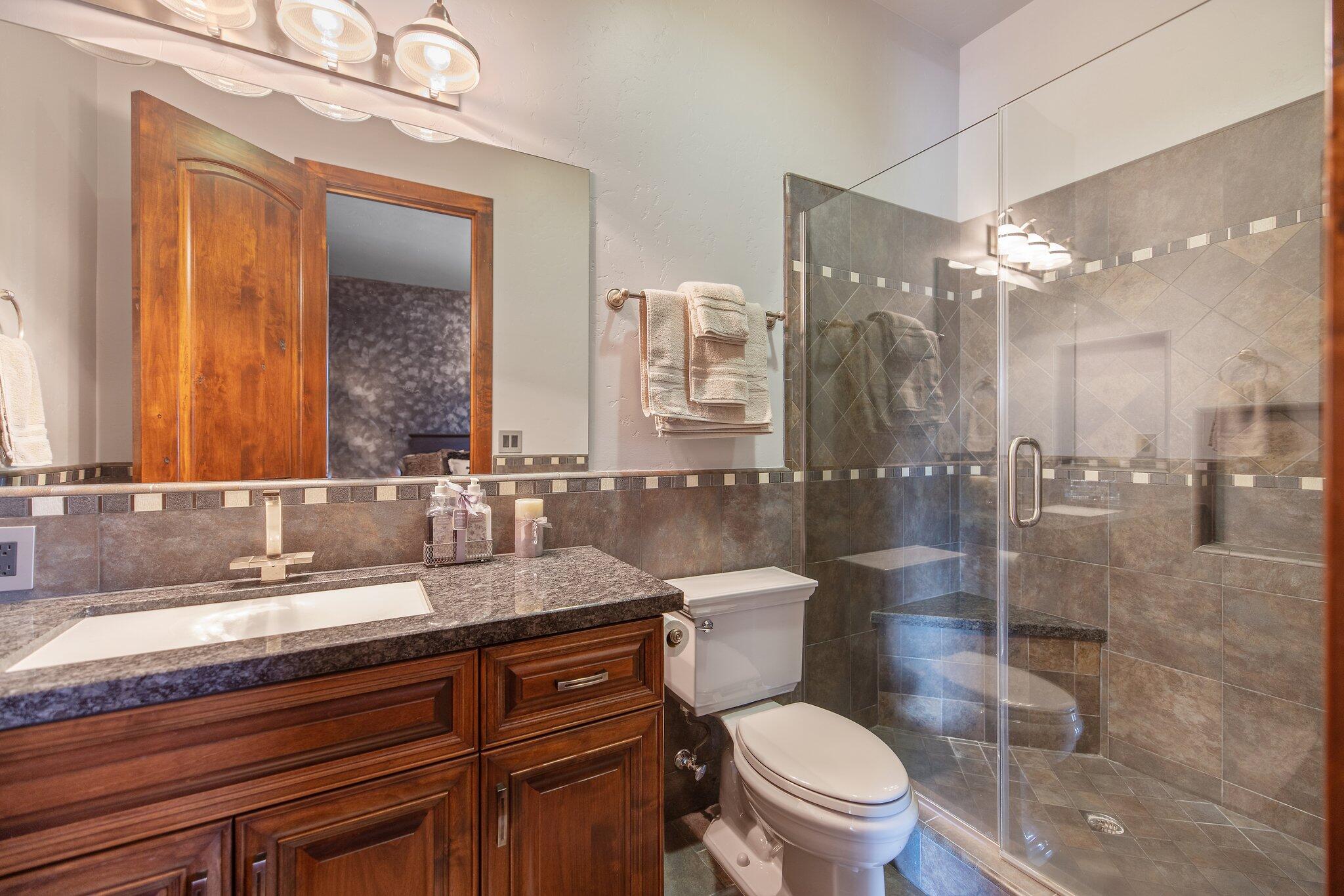 5034 W Firenze Ave, Visalia, CA 93291