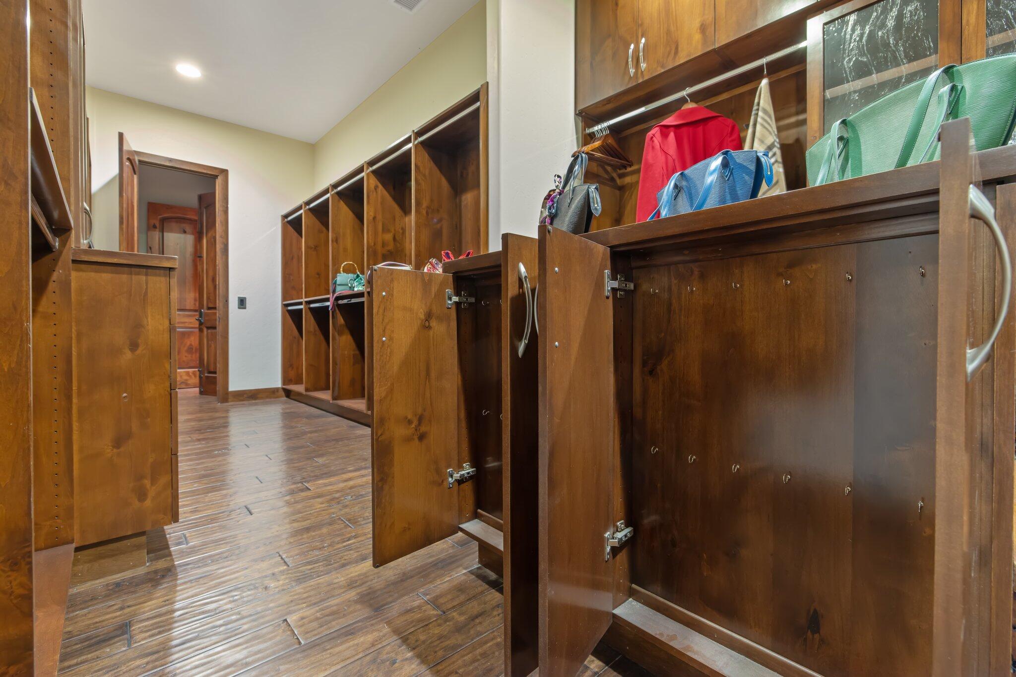 5034 W Firenze Ave, Visalia, CA 93291