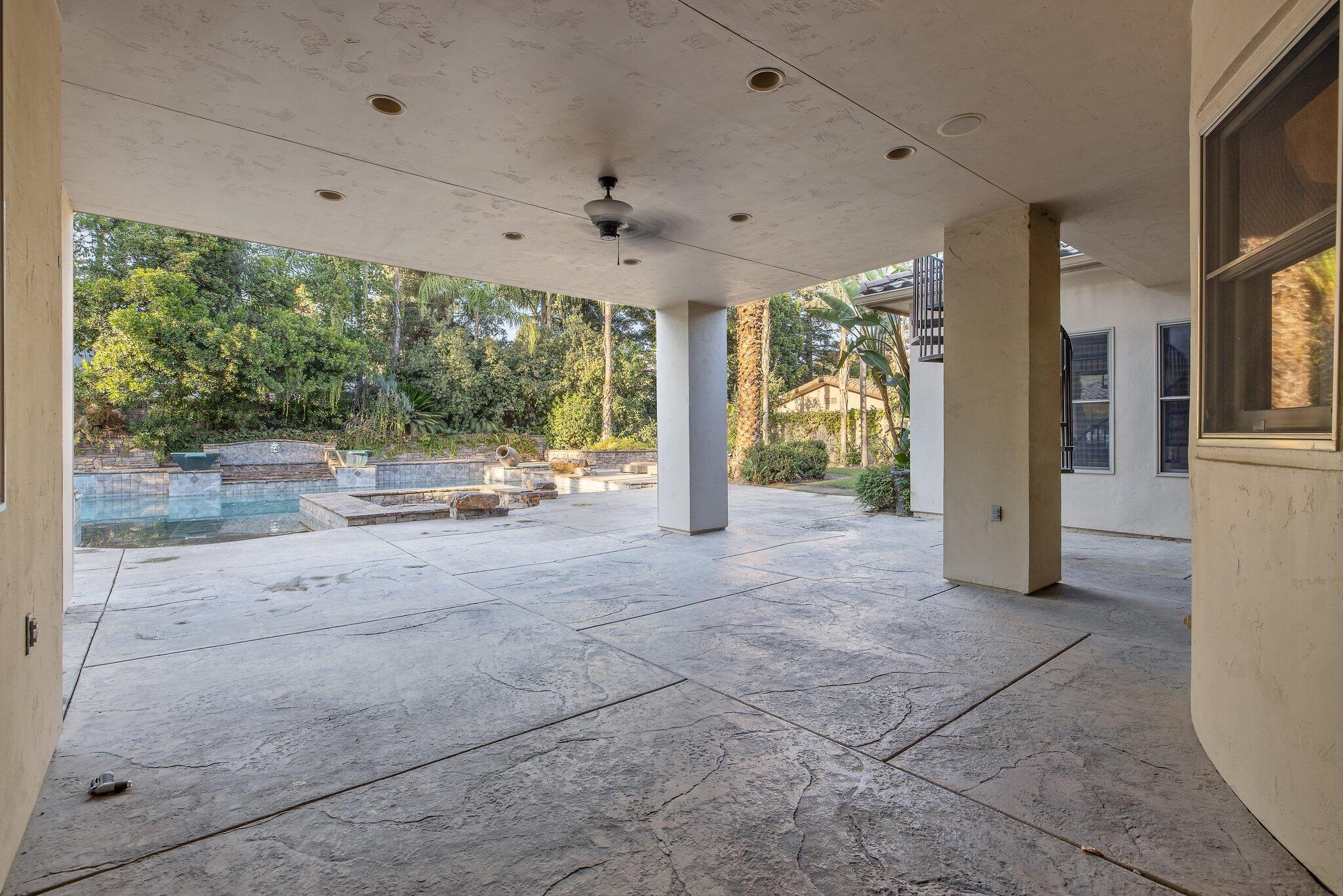 5034 W Firenze Ave, Visalia, CA 93291