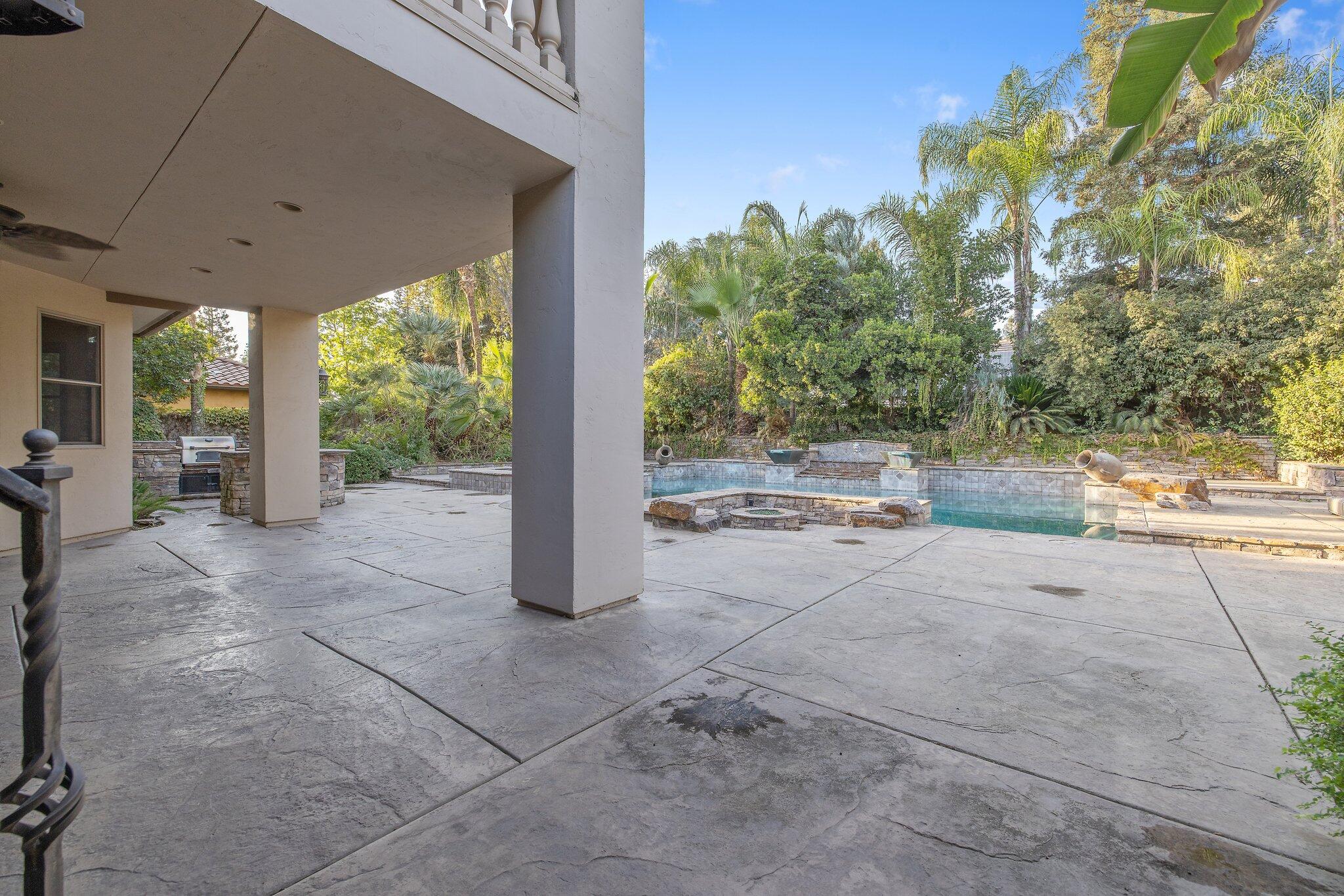 5034 W Firenze Ave, Visalia, CA 93291