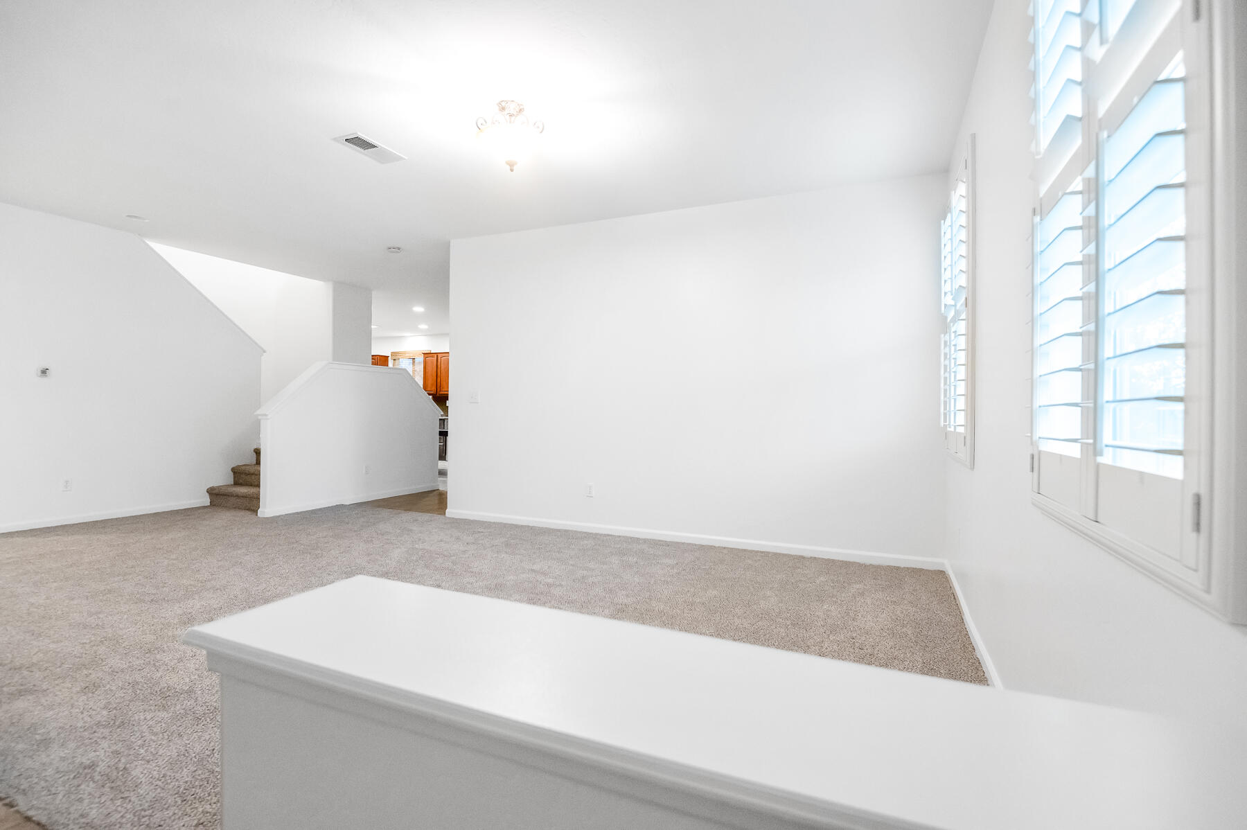 1942 N Sonoma Ct, Hanford, CA 93230