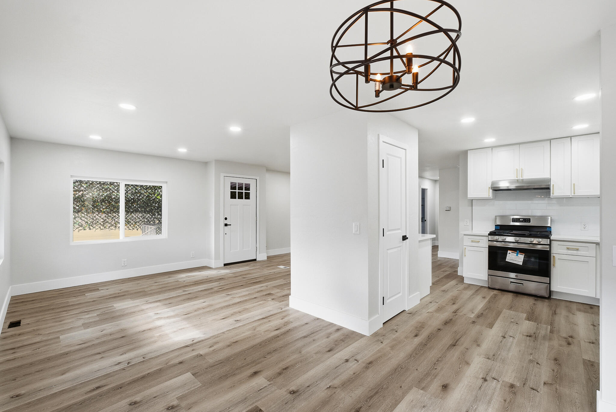 415 N Akers St #47, Visalia, CA 93291