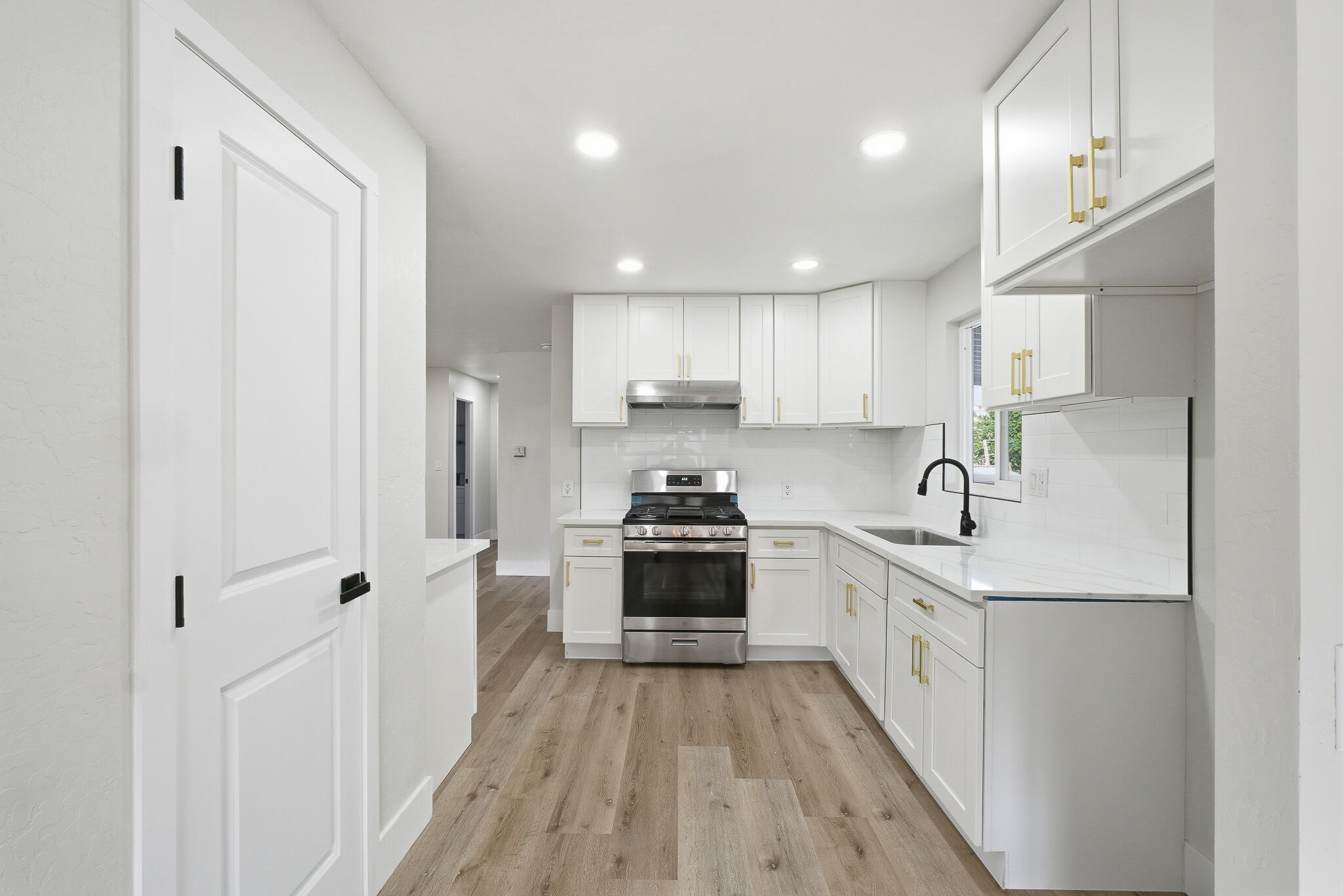 415 N Akers St #47, Visalia, CA 93291