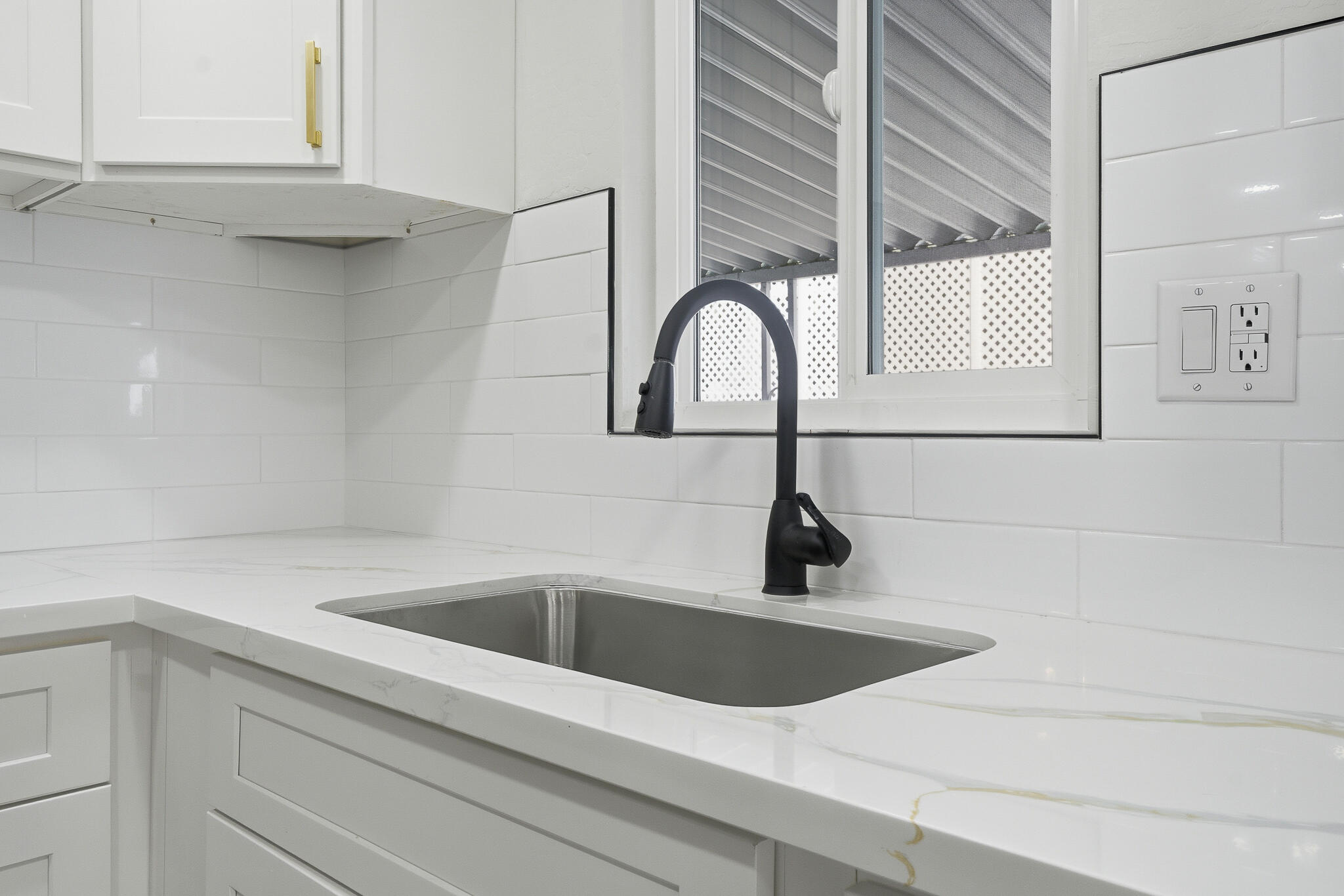 415 N Akers St #47, Visalia, CA 93291