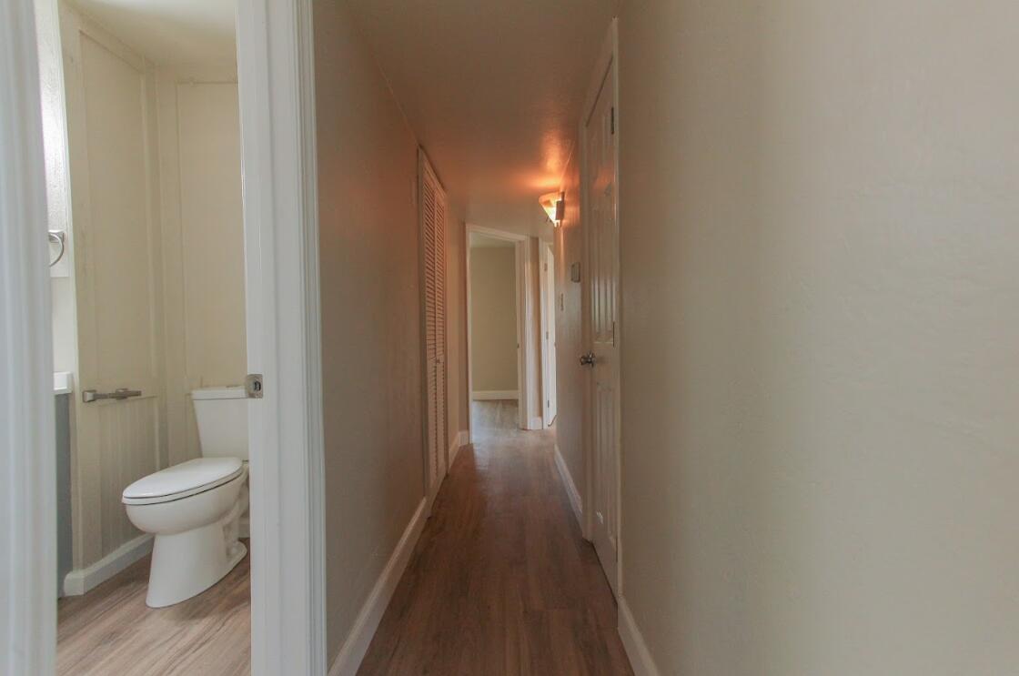 1400 W Oakland Ave, Tulare, CA 93274