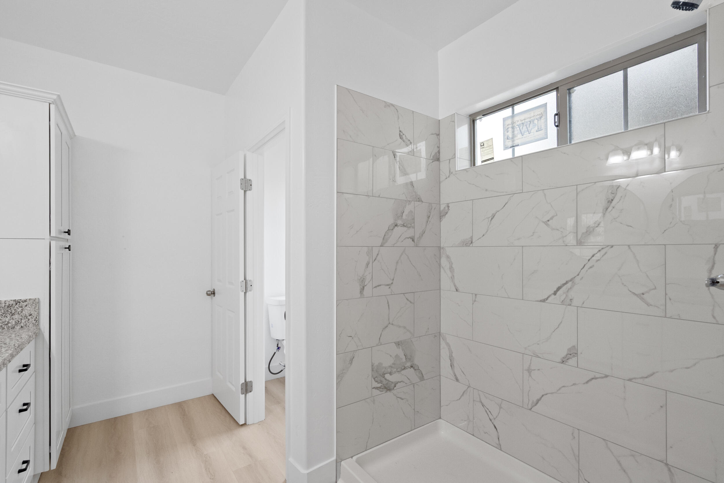 753 N Brundage Ave, Farmersville, CA 93223