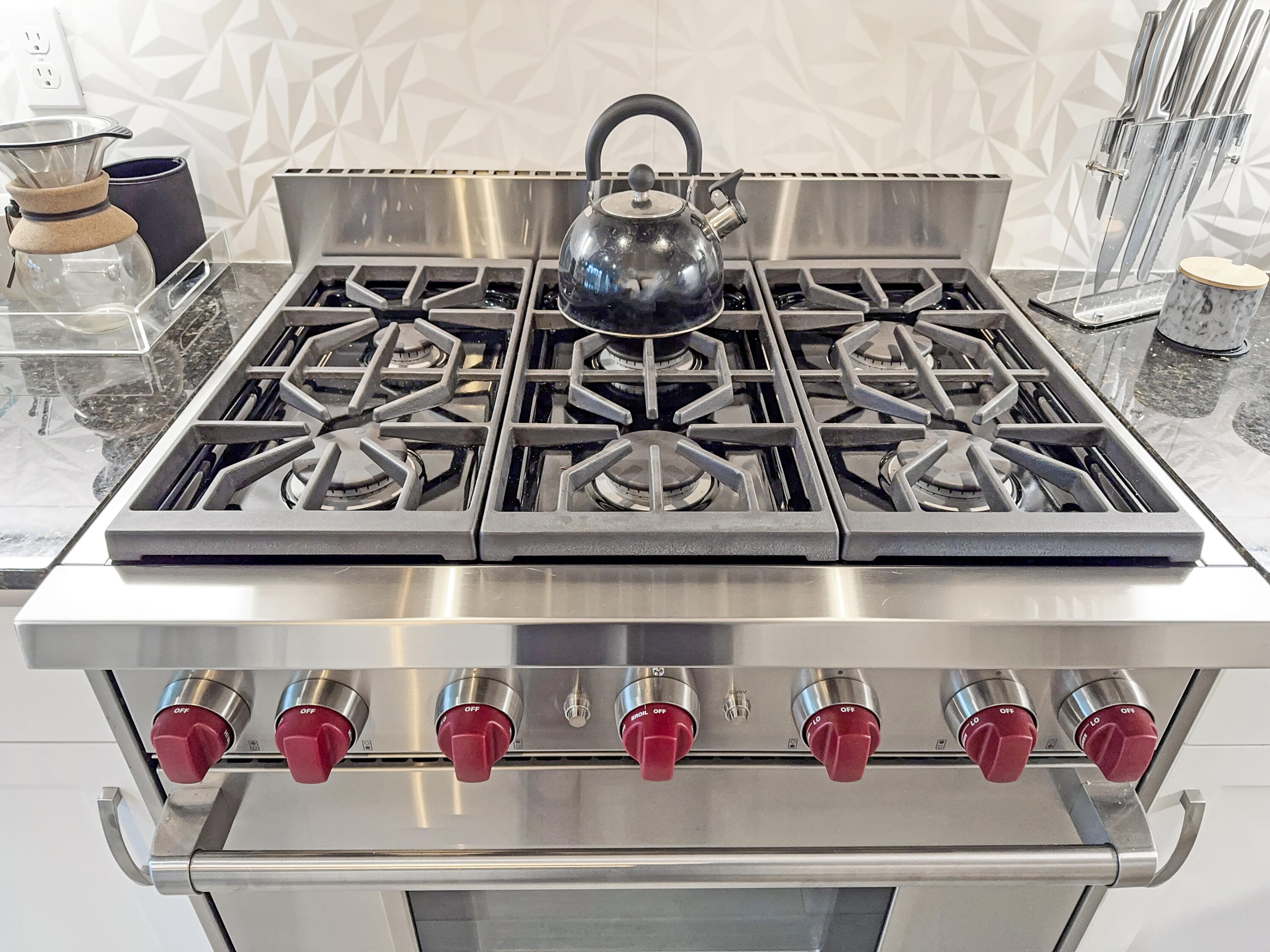 4521 S Ernest St, Visalia, CA 93277