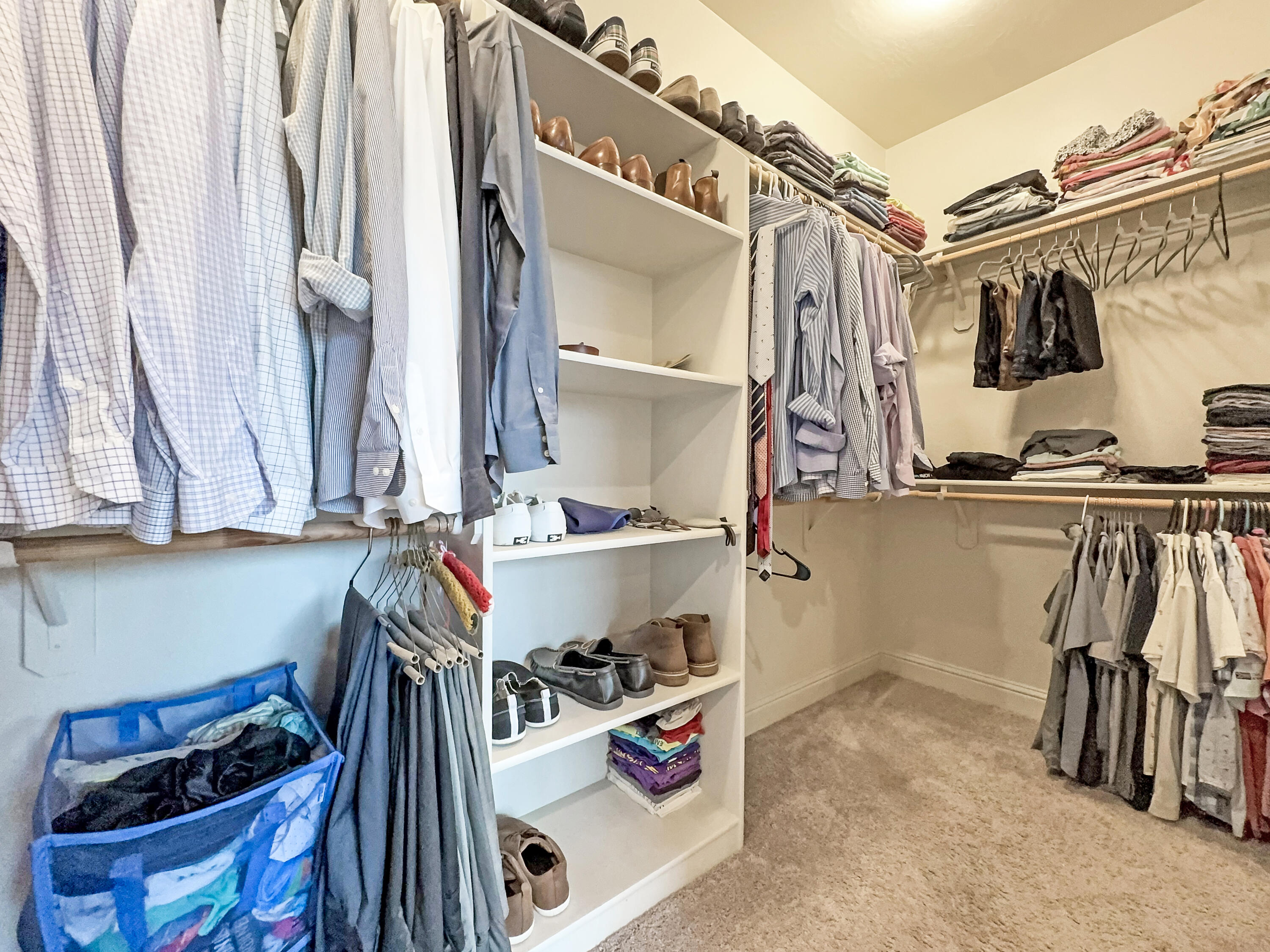 4521 S Ernest St, Visalia, CA 93277