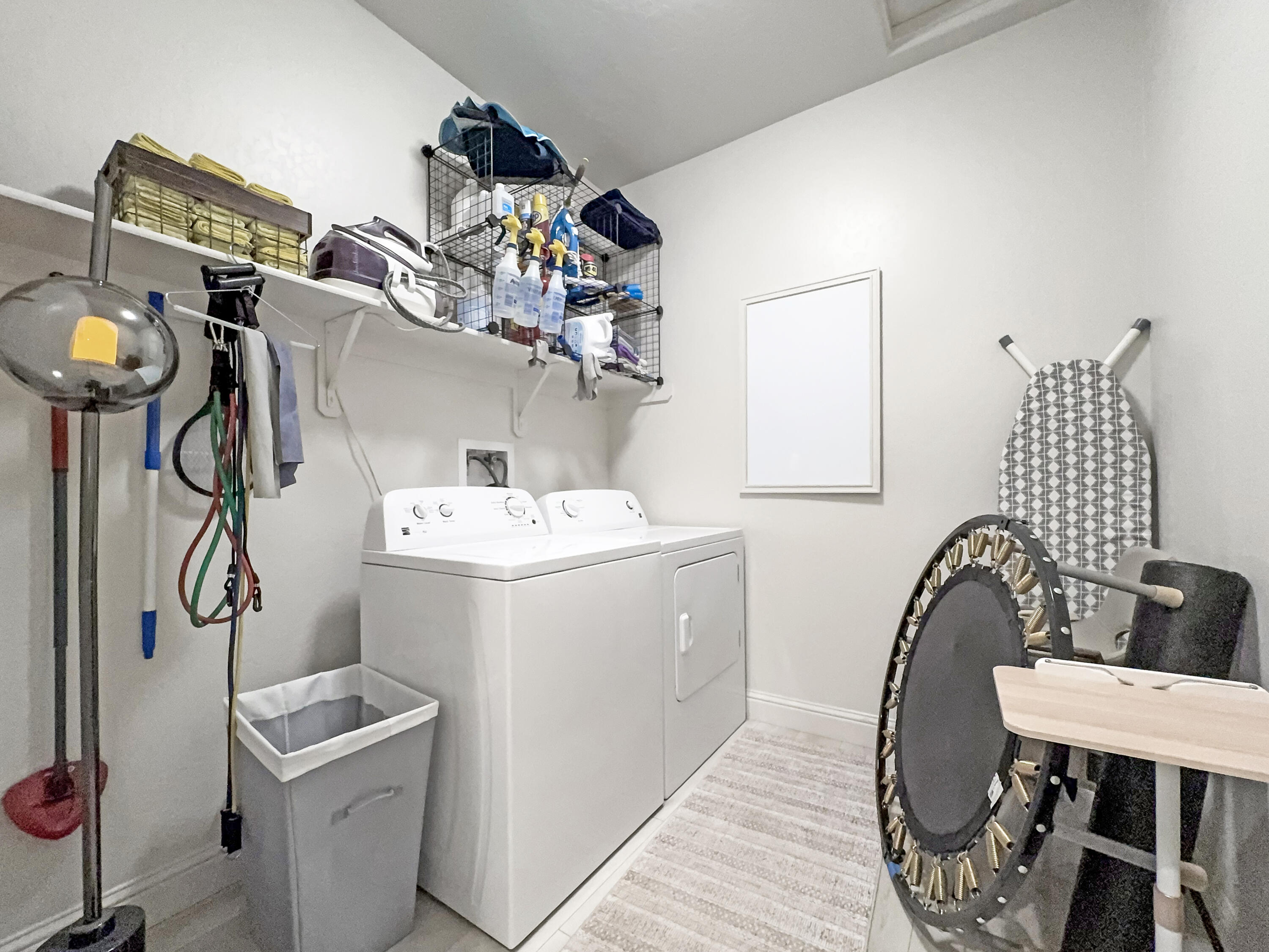 4521 S Ernest St, Visalia, CA 93277