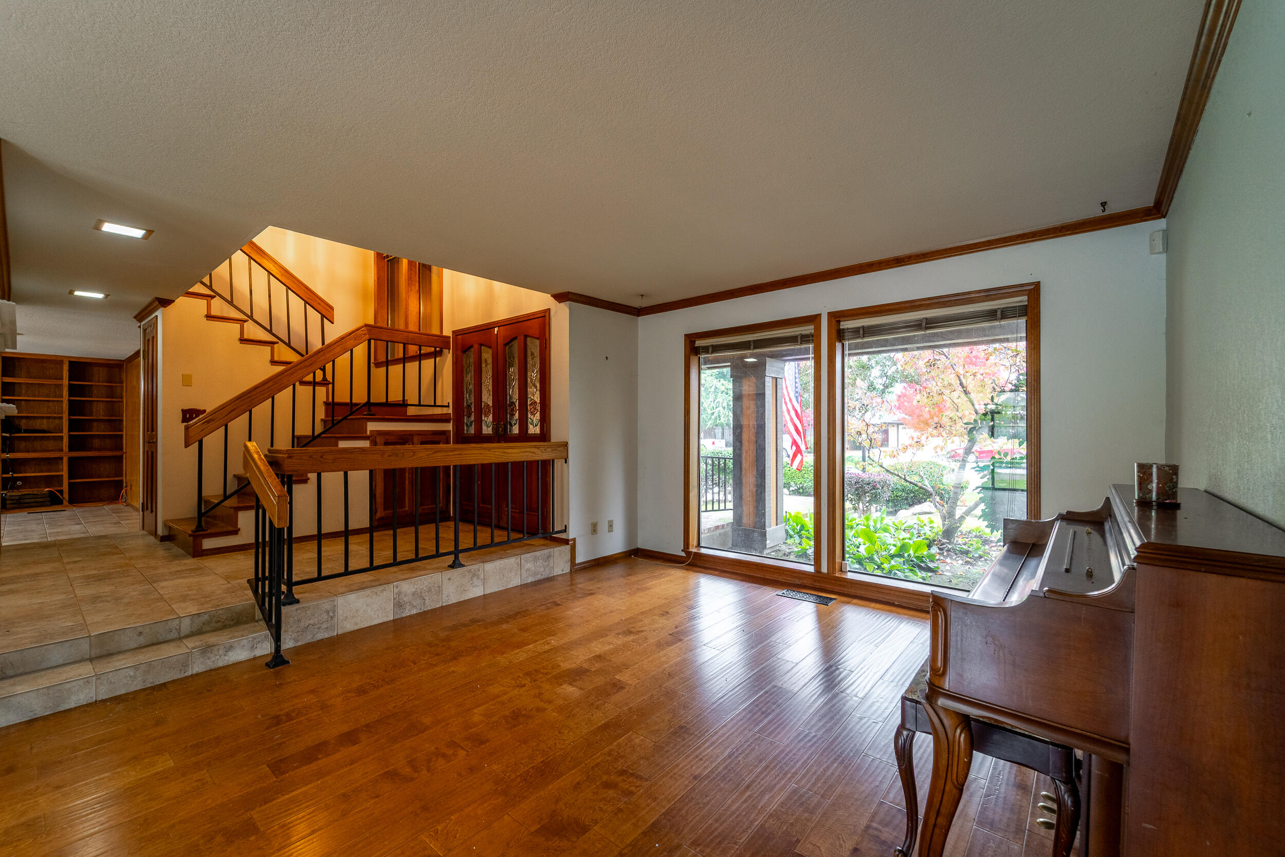 4121 W Grove Ct, Visalia, CA 93291