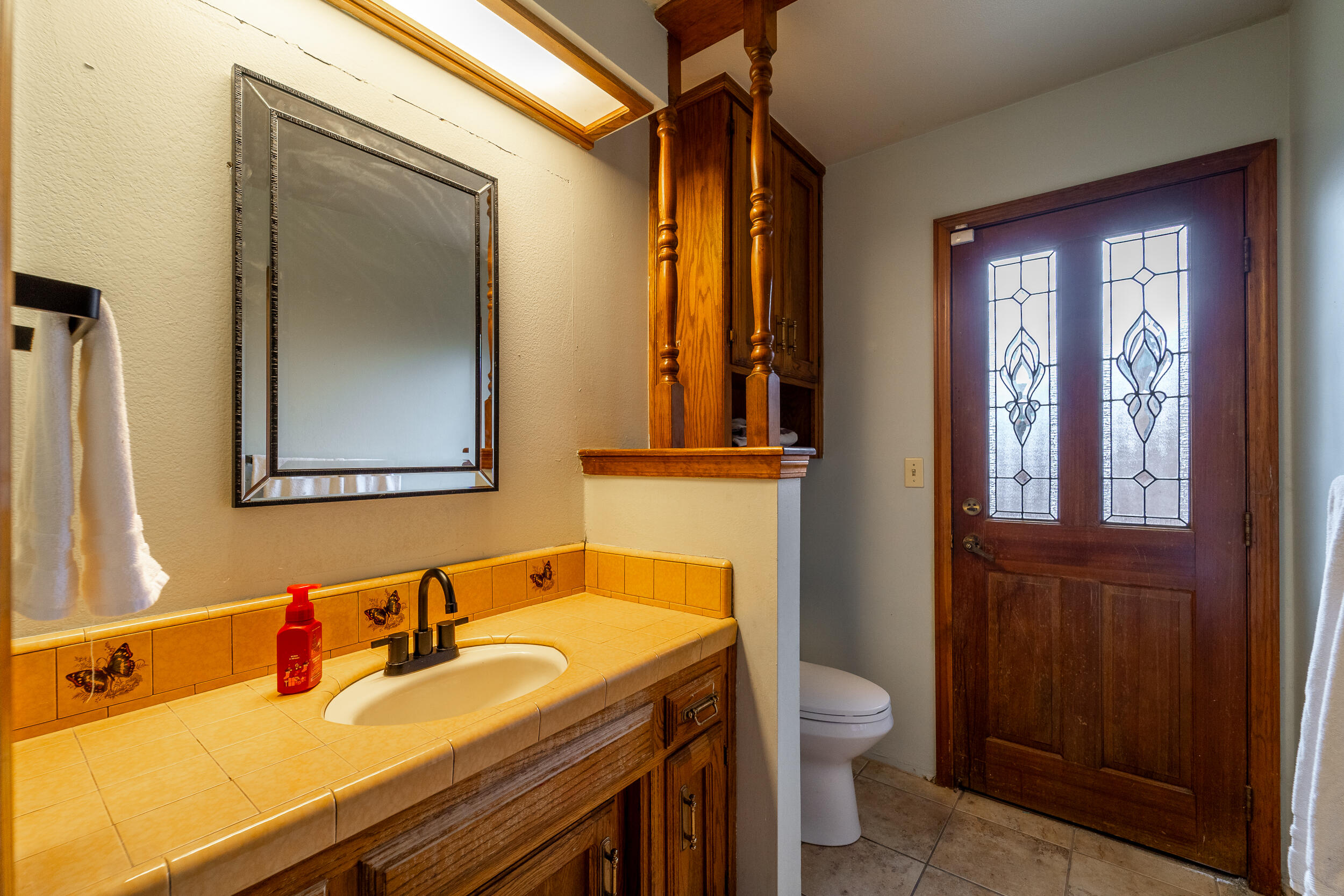 4121 W Grove Ct, Visalia, CA 93291