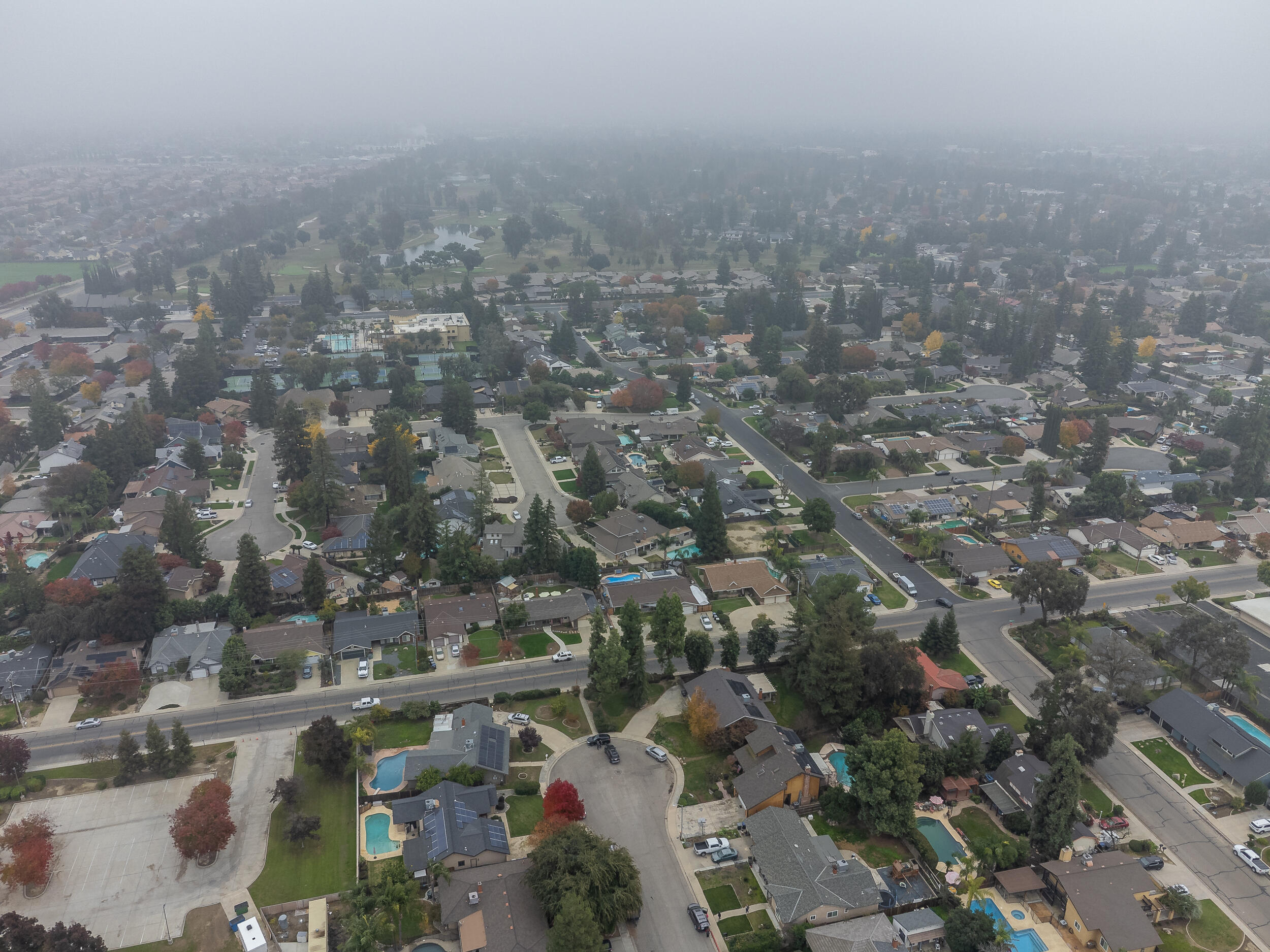 4121 W Grove Ct, Visalia, CA 93291