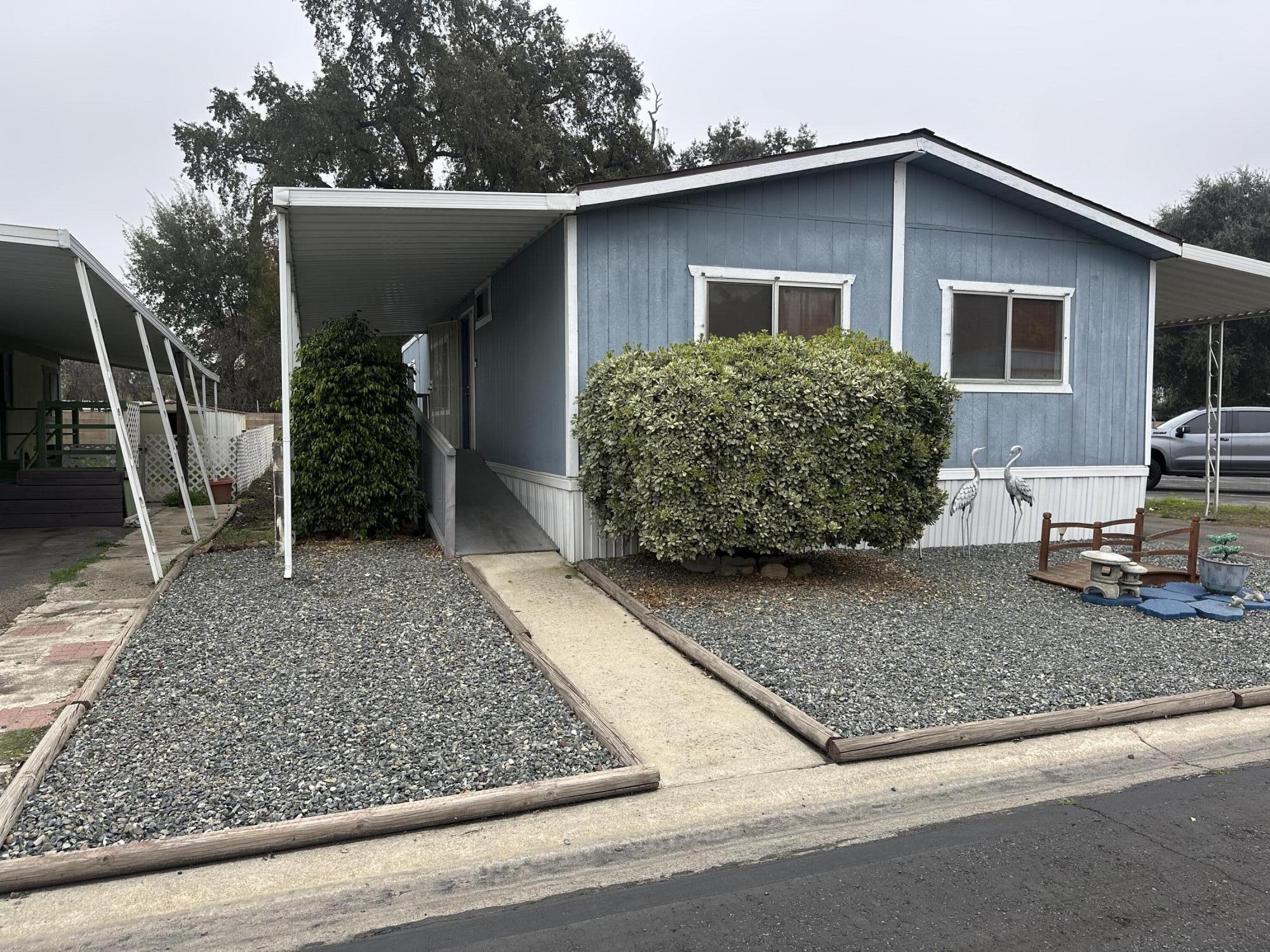 720 E Worth Ave #82, Porterville, CA 93257