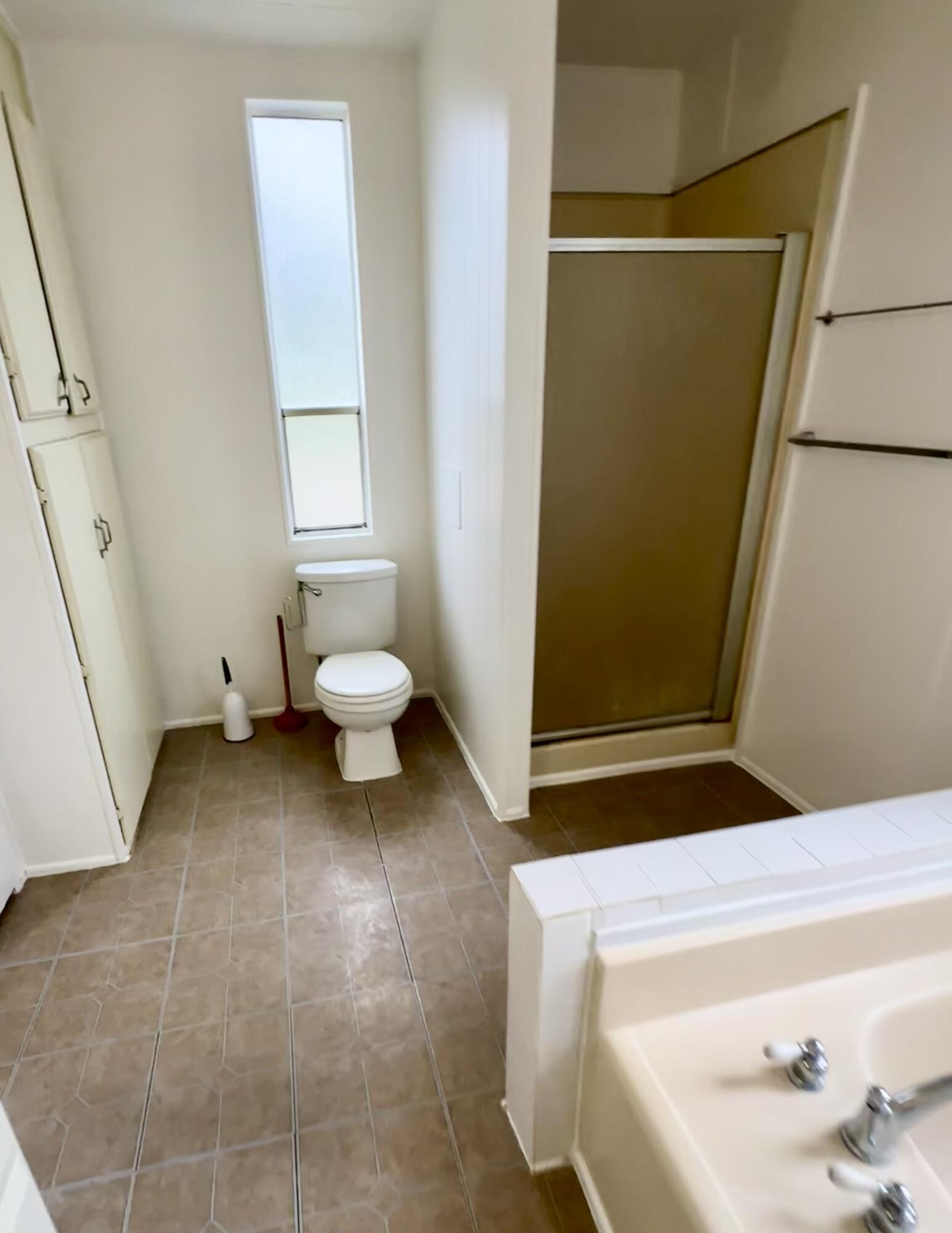 720 E Worth Ave #82, Porterville, CA 93257