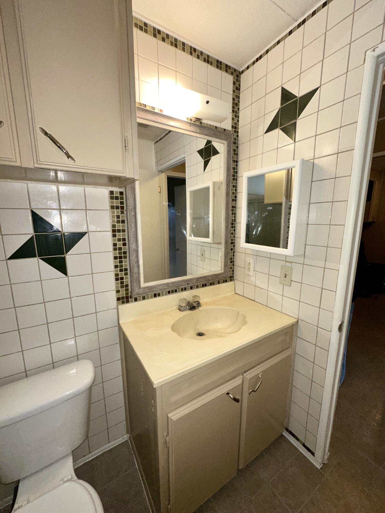 720 E Worth Ave #82, Porterville, CA 93257