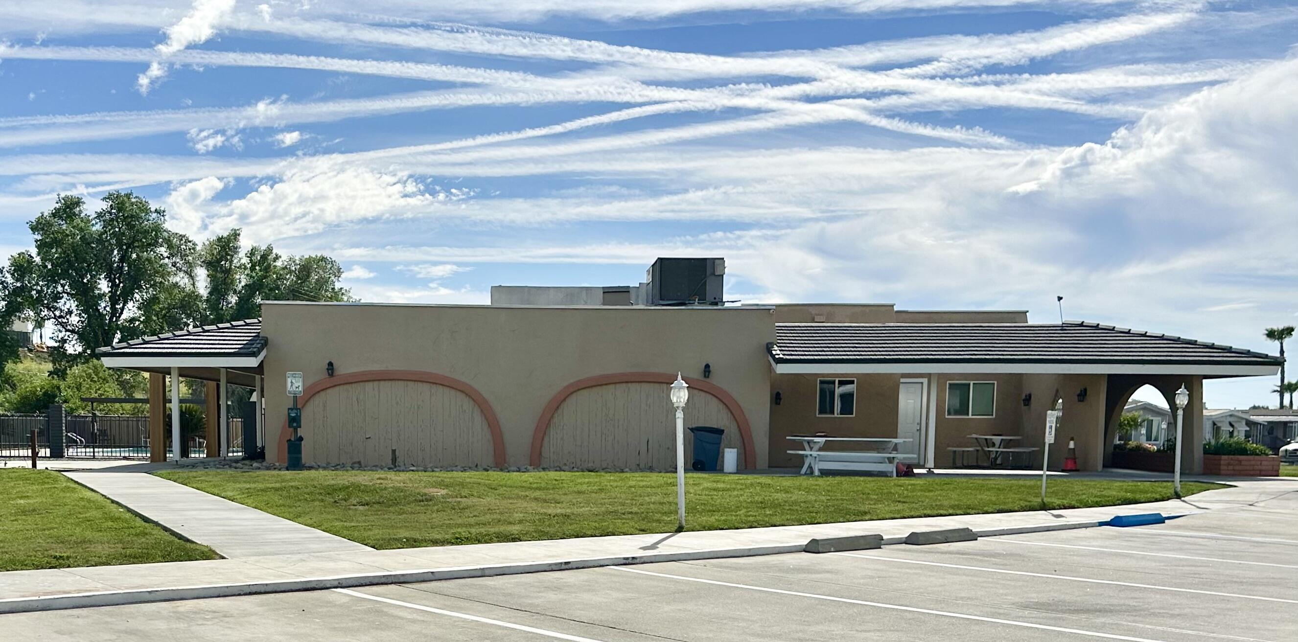 720 E Worth Ave #82, Porterville, CA 93257