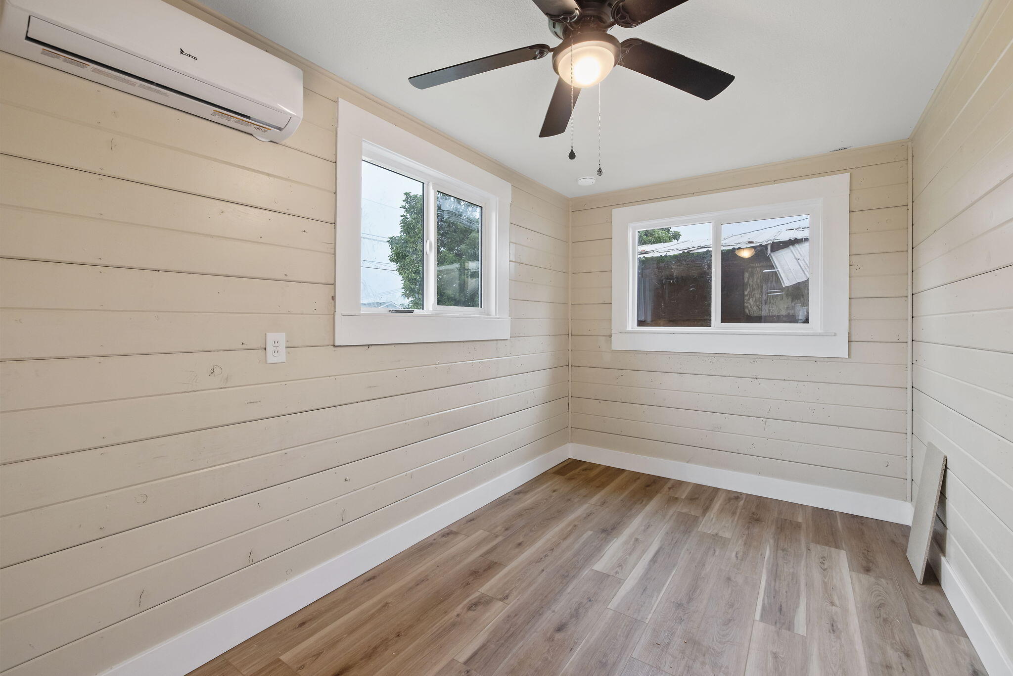 33239 160 Rd, Ivanhoe, CA 93235