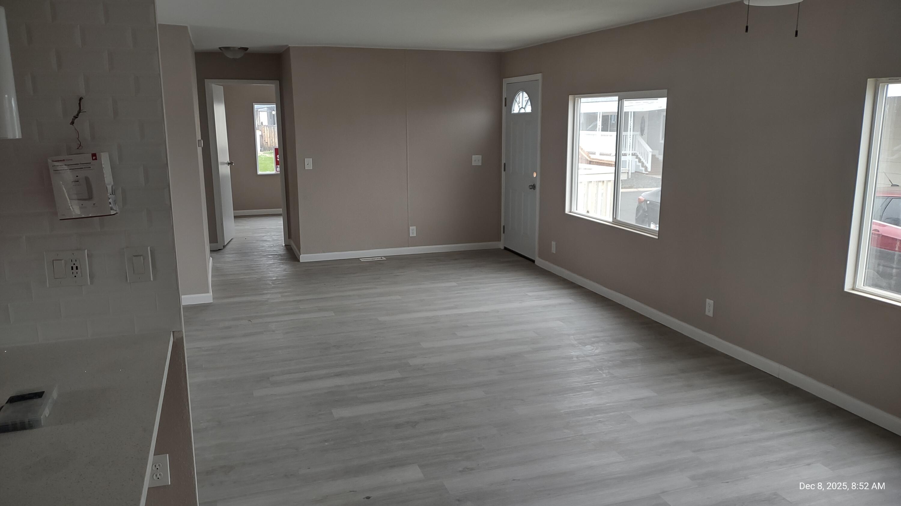 720 E Worth #221, Porterville, CA 93257