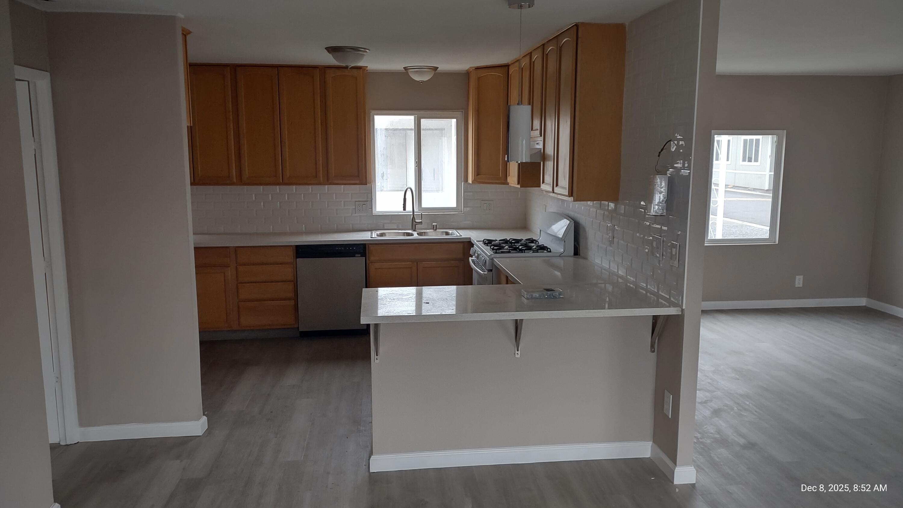 720 E Worth #221, Porterville, CA 93257