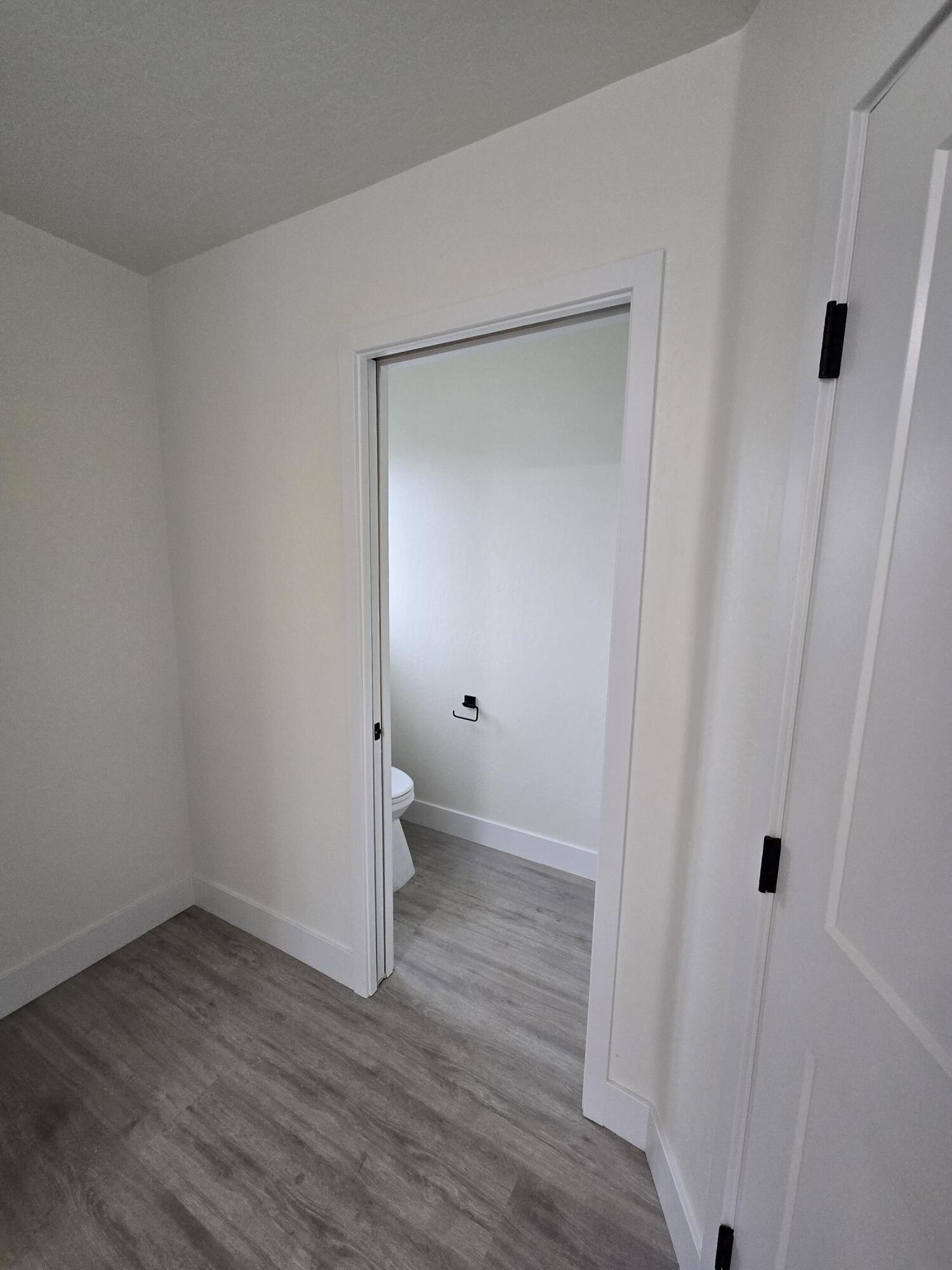 2032 E Pershing Ave, Visalia, CA 93292