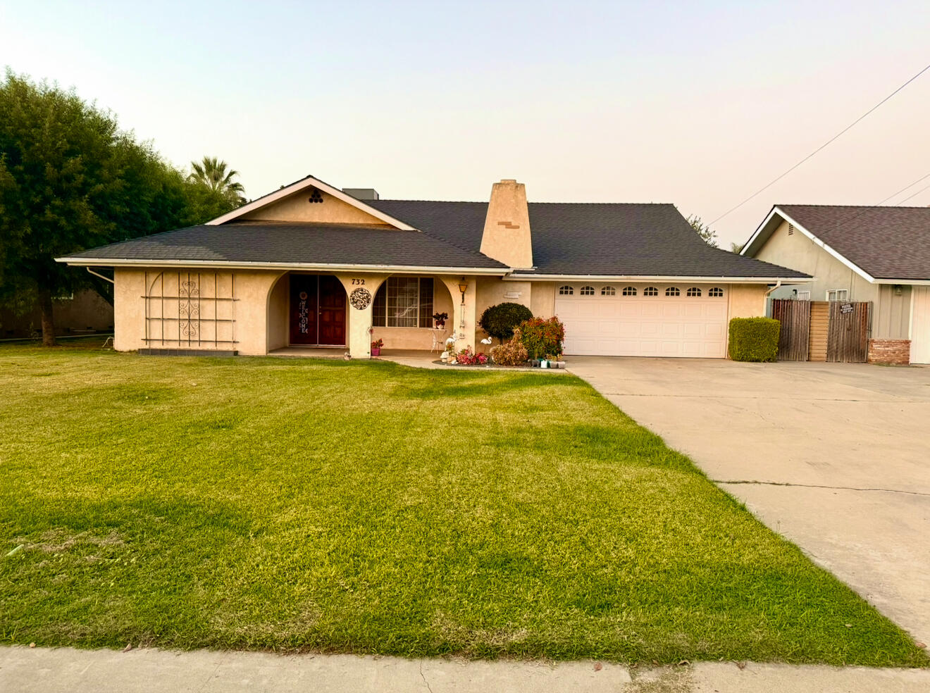 732 W Grand Ave, Porterville, CA 93257
