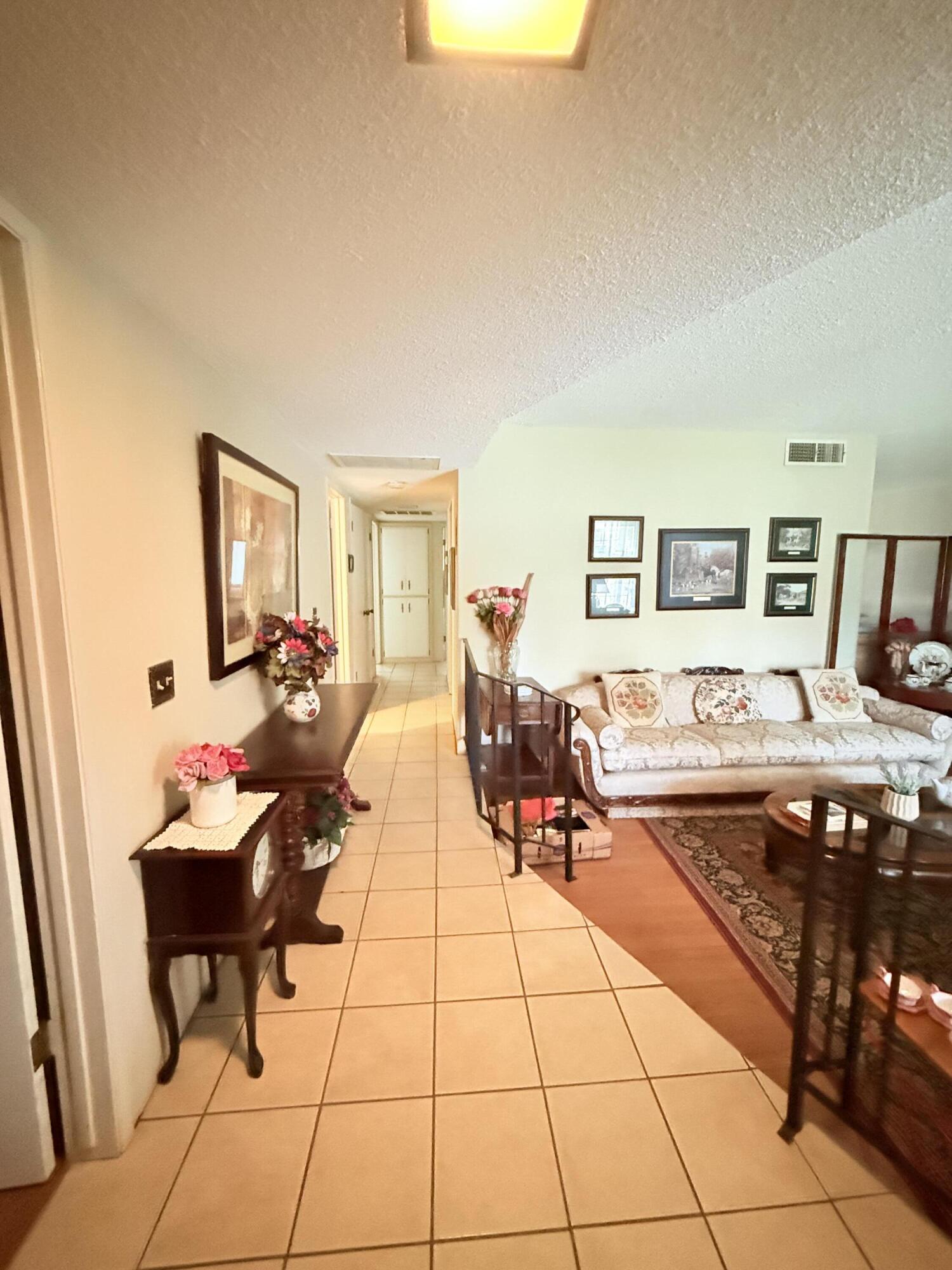 732 W Grand Ave, Porterville, CA 93257