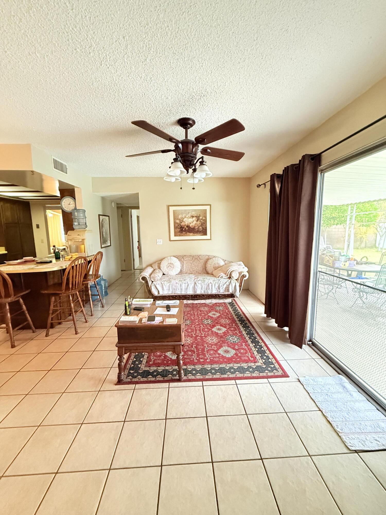 732 W Grand Ave, Porterville, CA 93257