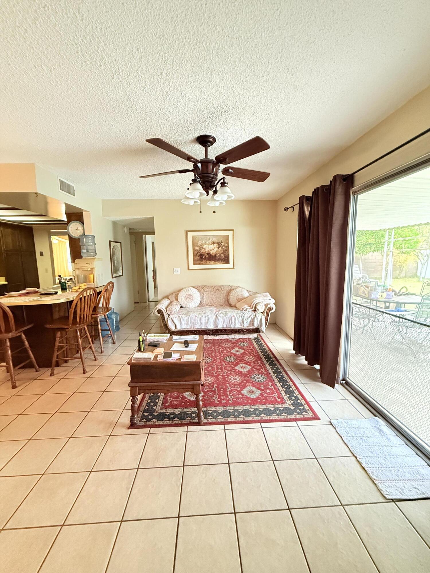 732 W Grand Ave, Porterville, CA 93257