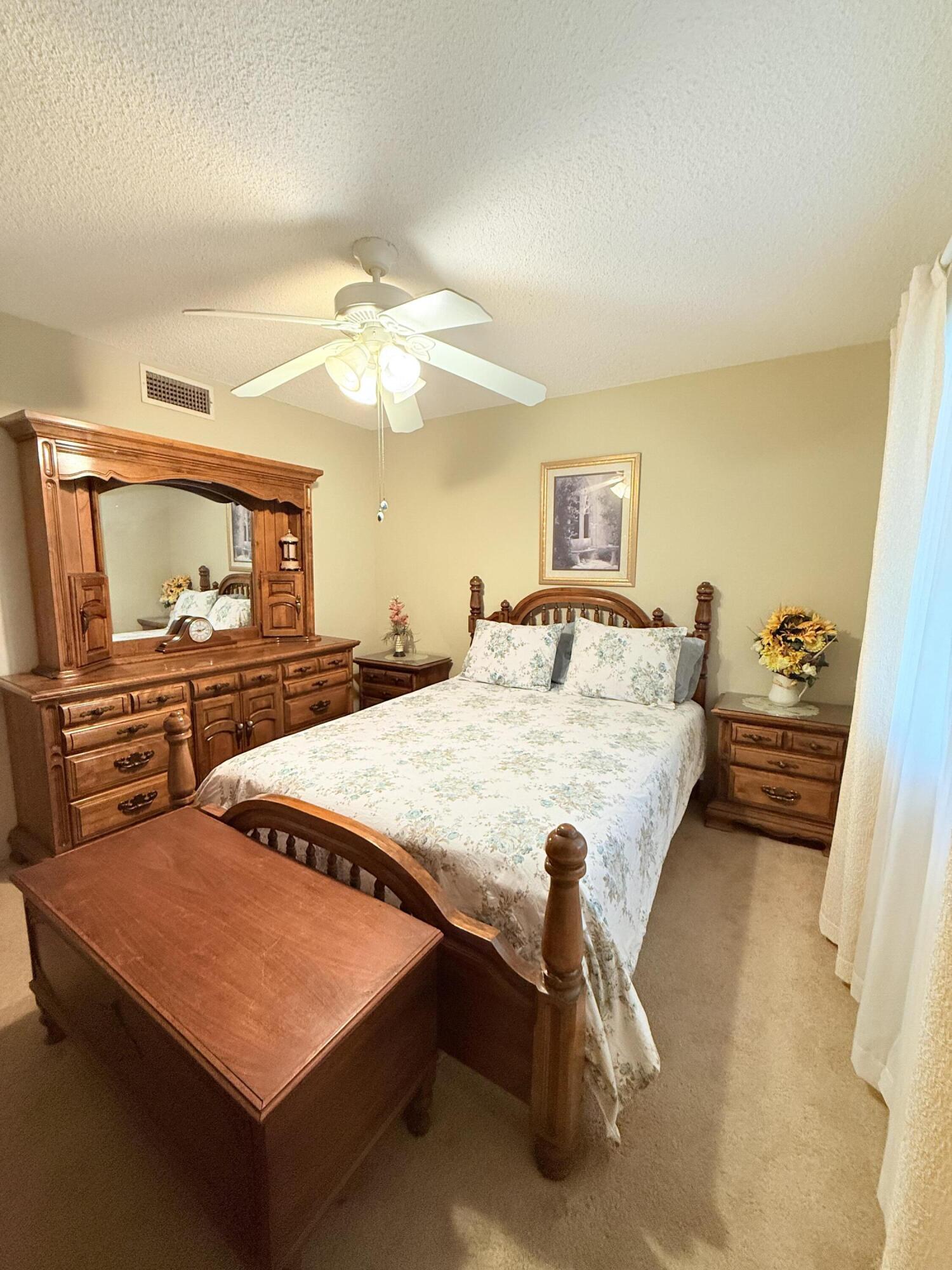 732 W Grand Ave, Porterville, CA 93257