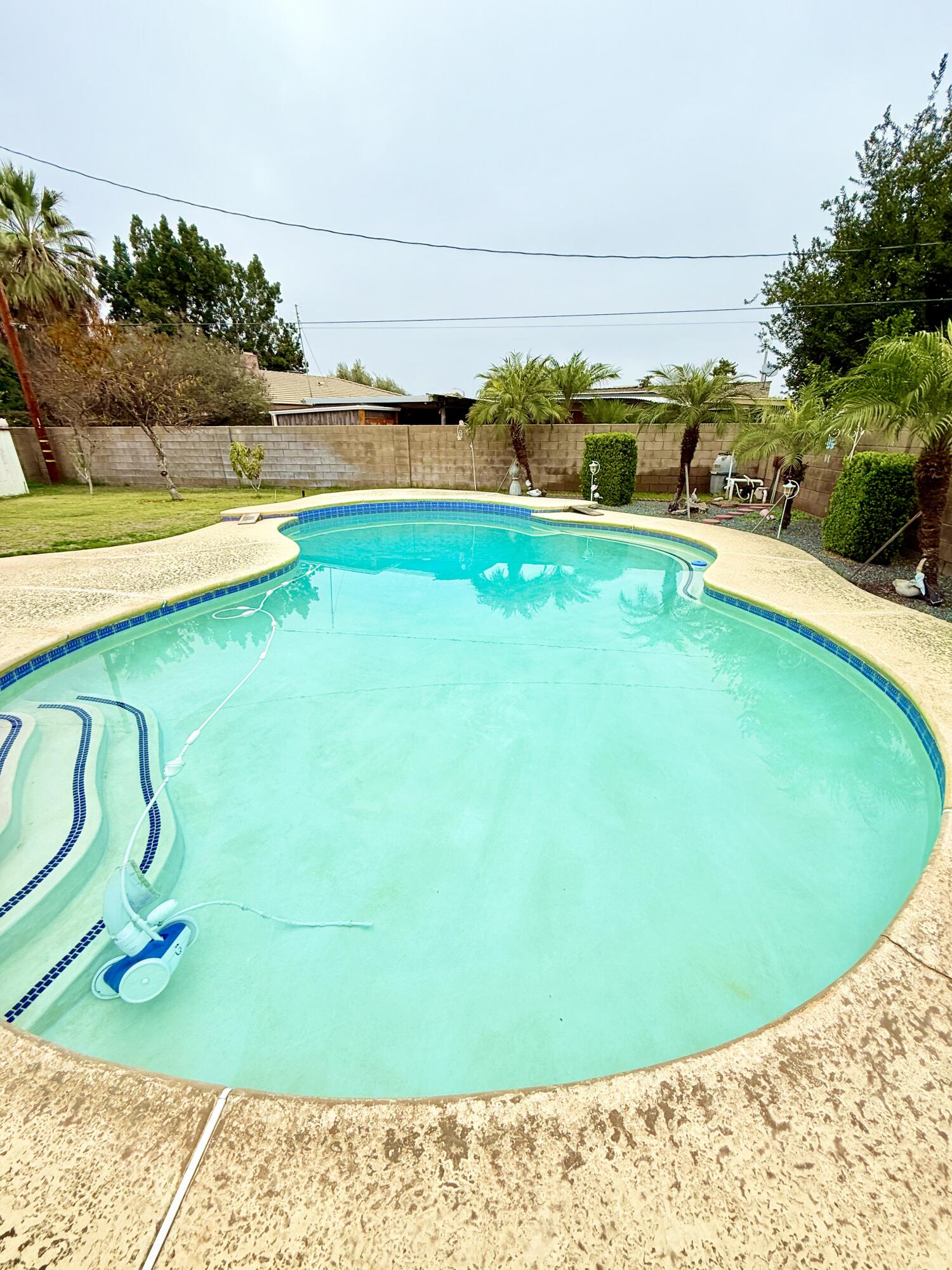 732 W Grand Ave, Porterville, CA 93257