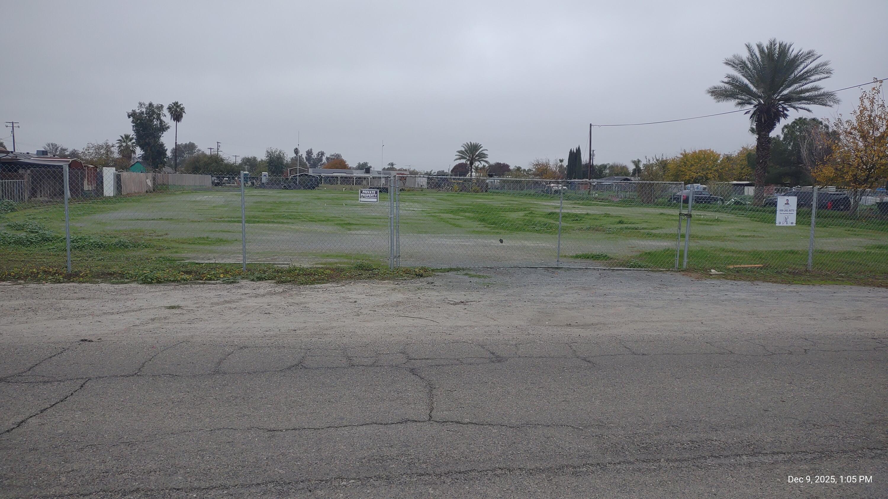 O Sherman Ave, Corcoran, CA 93212